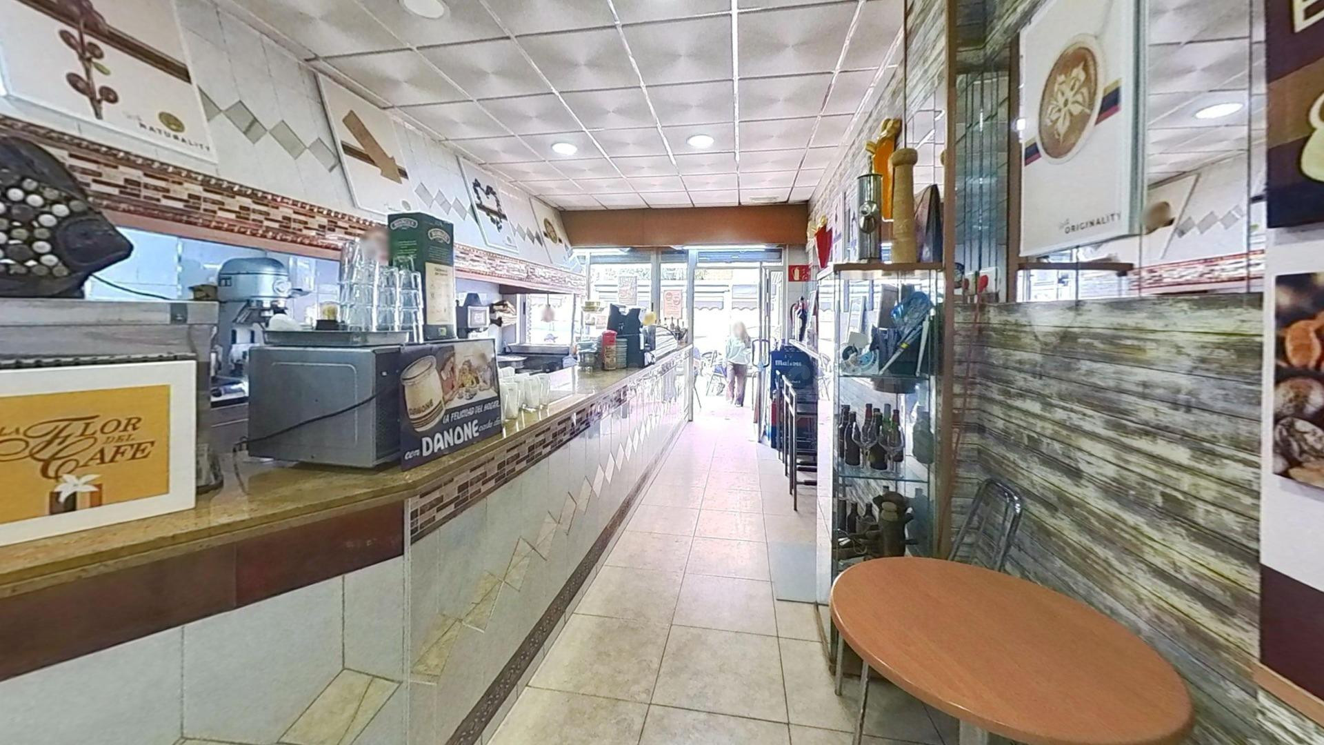 "VENTA O ALQUILER "LOCAL COMERCIAL Y NEGOCIO, ""ENCLAVE PRIV - foto 5