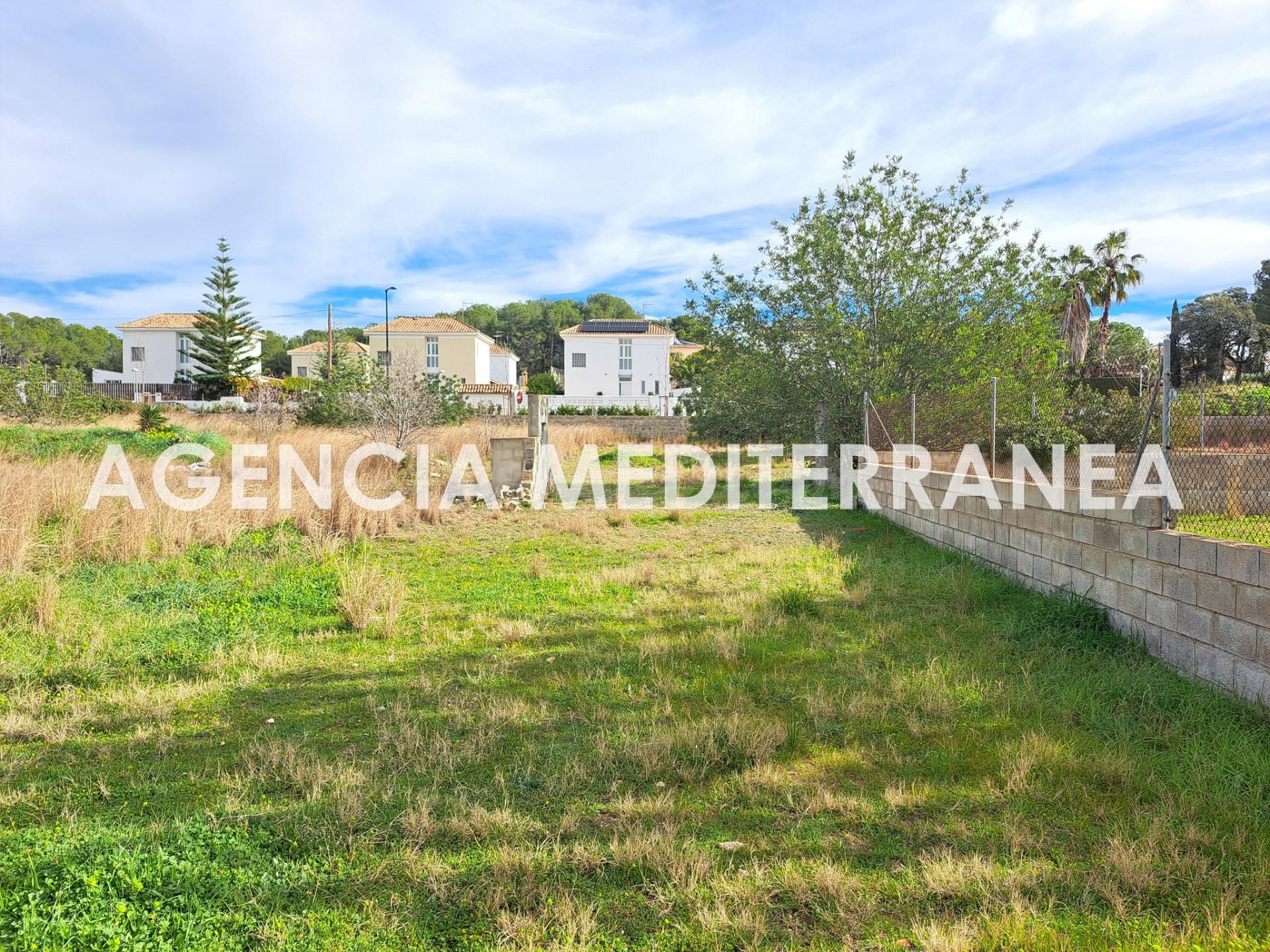 ¡Parcela en una de las mejores zonas de La Cañada! - foto 3