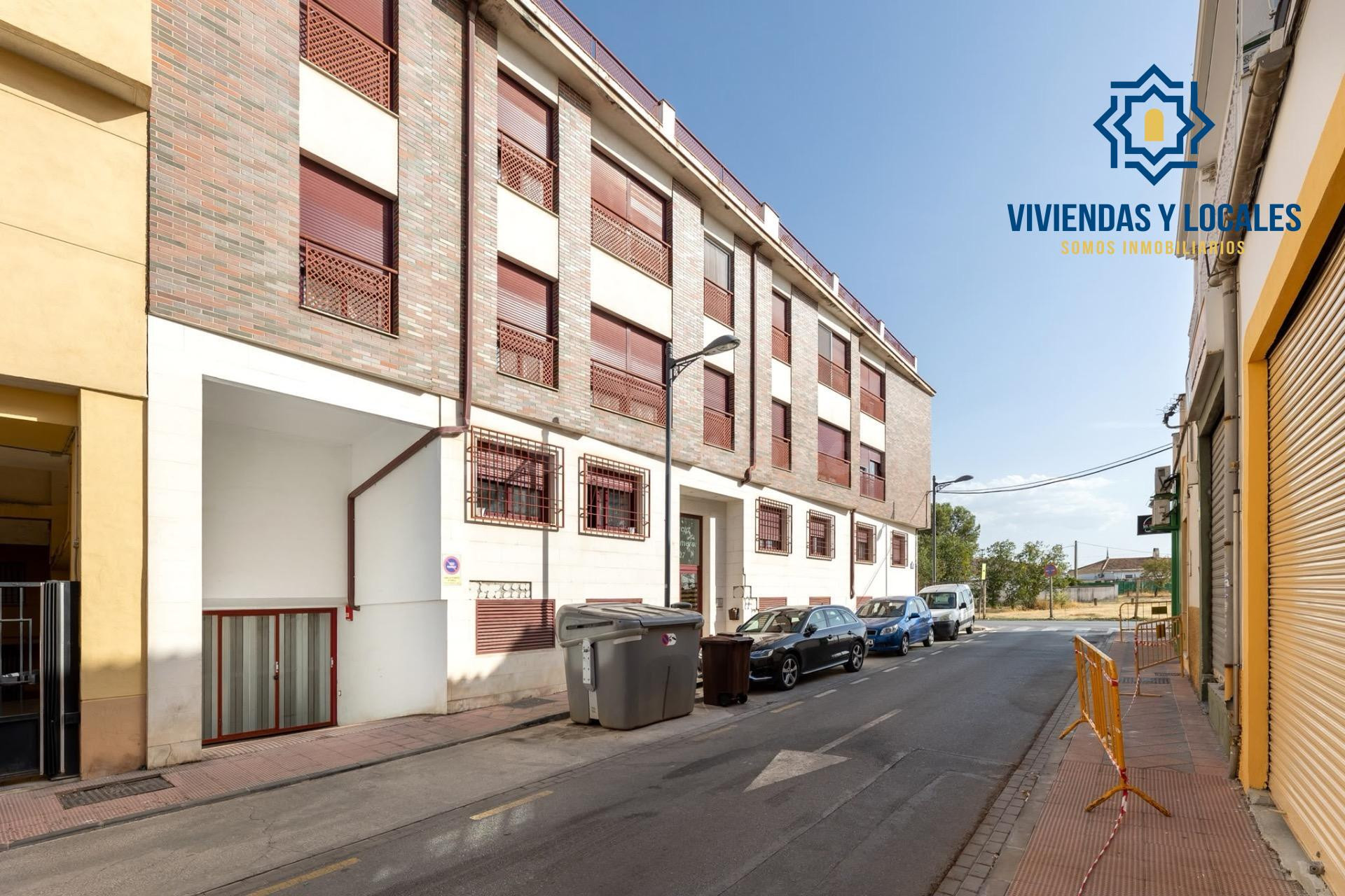 MAGNIFICO PISO EN ARMILLA DE 2 DORMITORIOS CON TRASTERO - foto 2