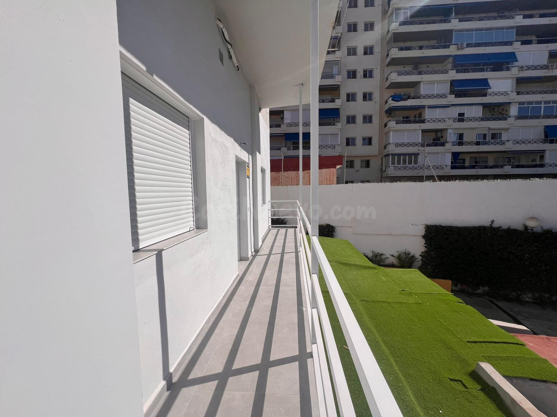 Exclusivo Apartamento en La Carihuela, a un Paso del Mar