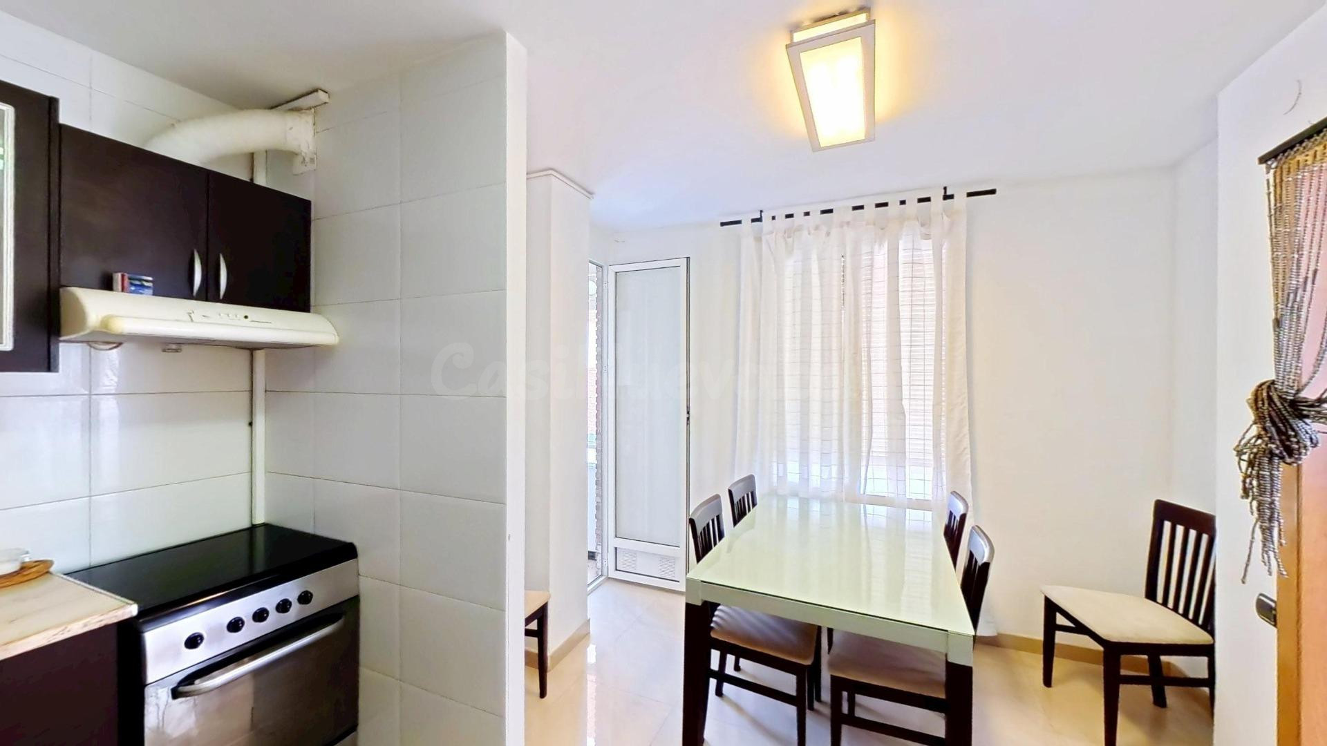 ¡Oportunidad en San Blas! Piso de 3 Dormitorios con Ascensor - foto 4