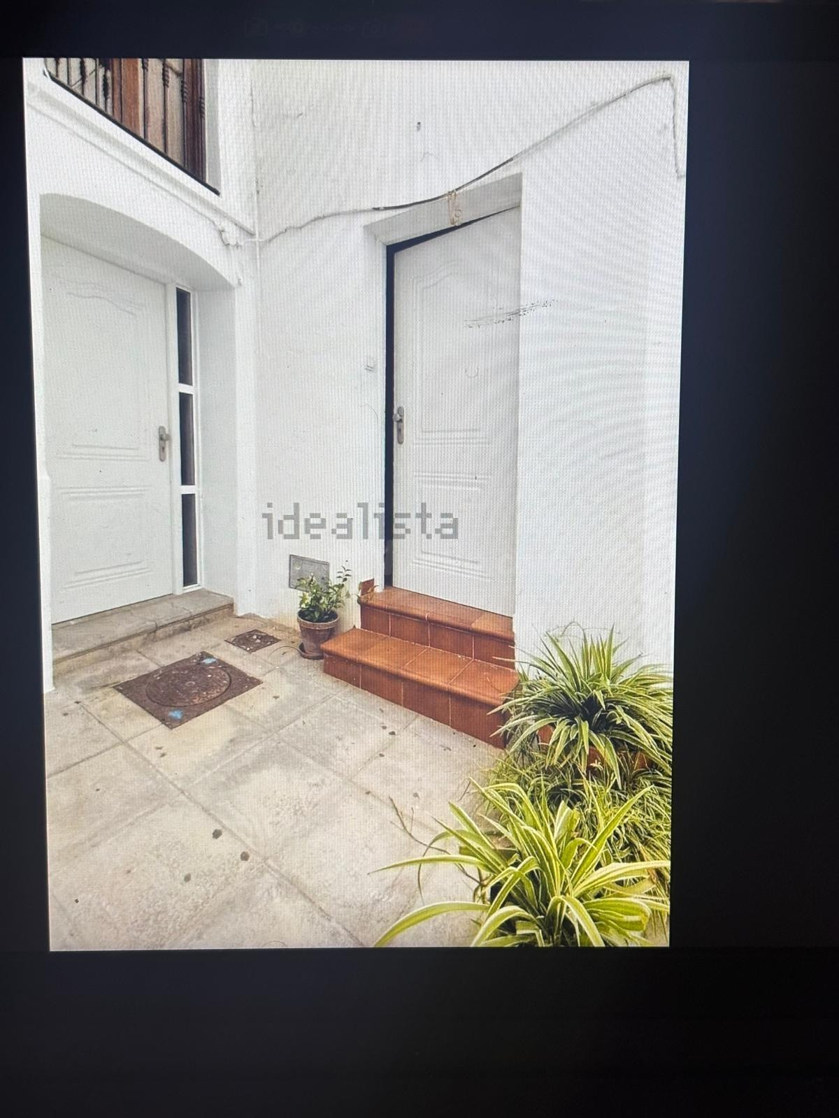 Preciosa casa de pueblo con gran potential - foto 2