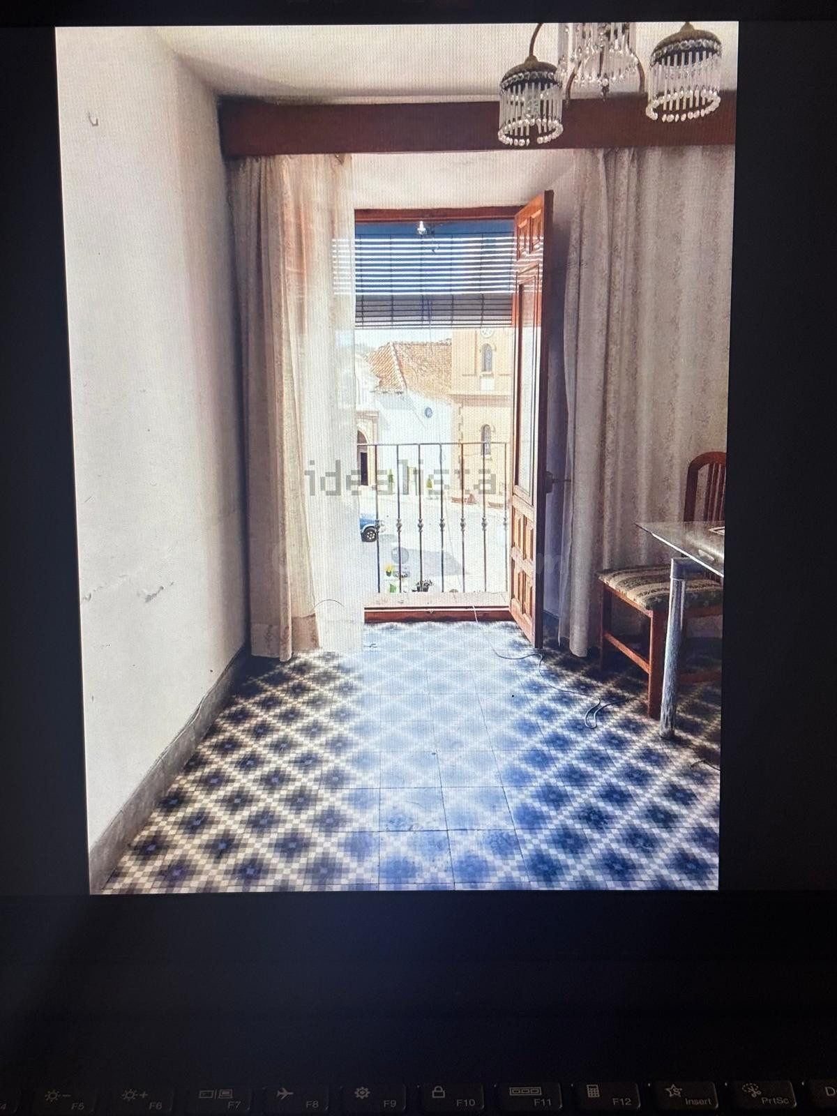 Preciosa casa de pueblo con gran potential - foto 5