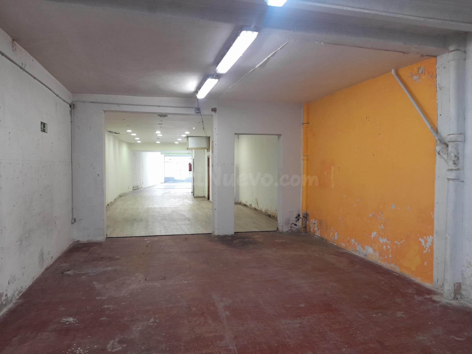 Gran local comercial C/Argentona - foto 5