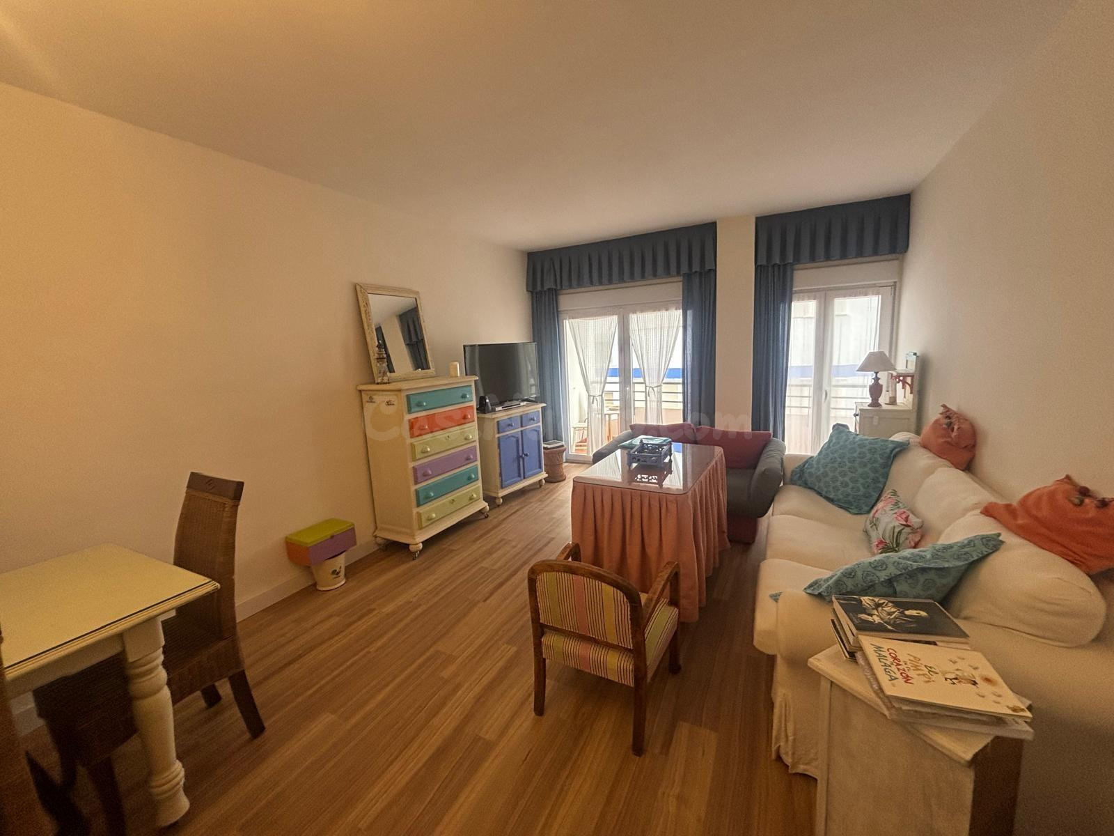 Encantador piso a 30 metros del paseo maritimo y del mar, en - foto 3