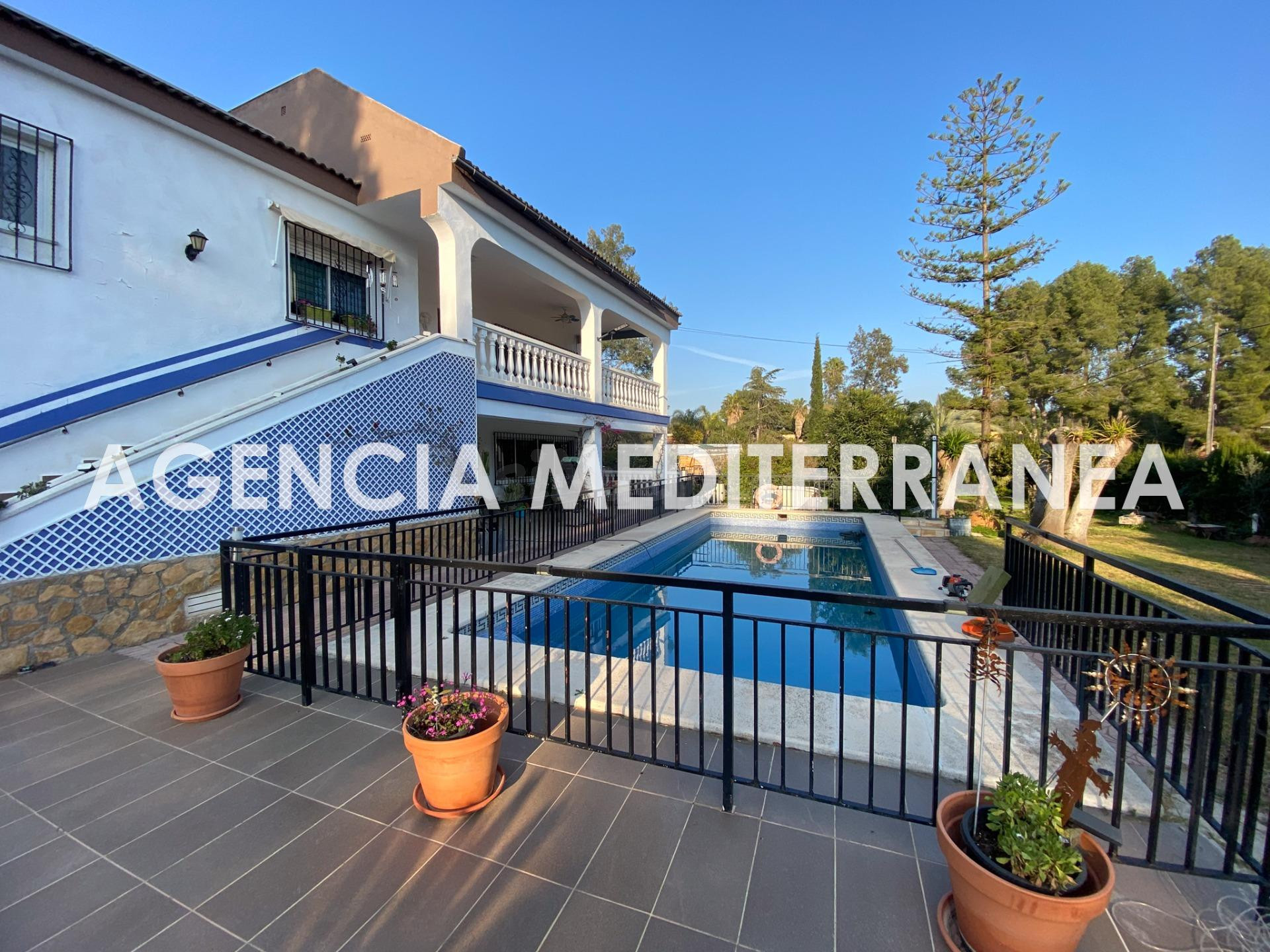 Chalet independiente en venta en Olocau - foto 2