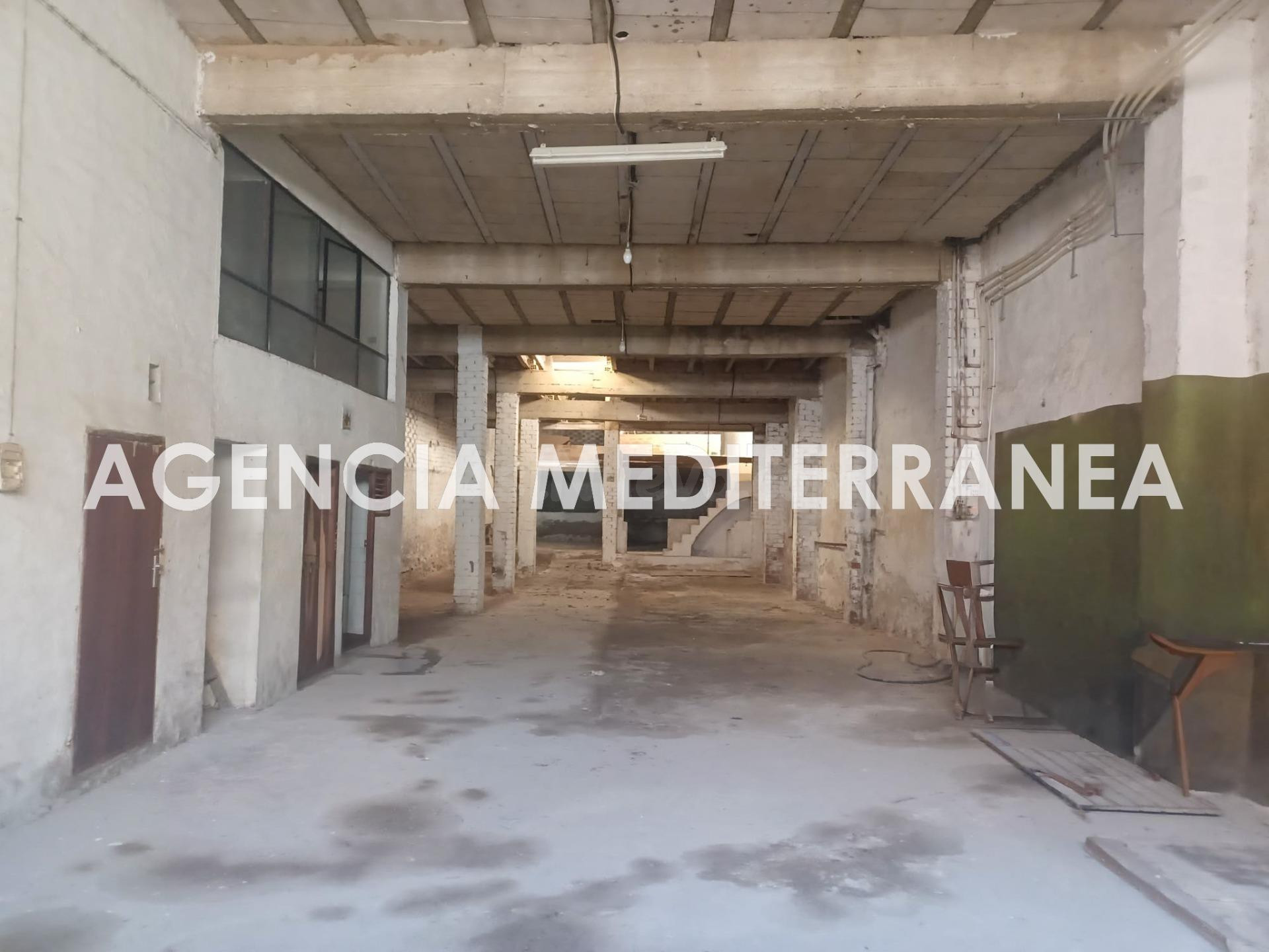LOCAL COMERCIAL EN VENTA EN GANDIA, ZONA BENIOPA