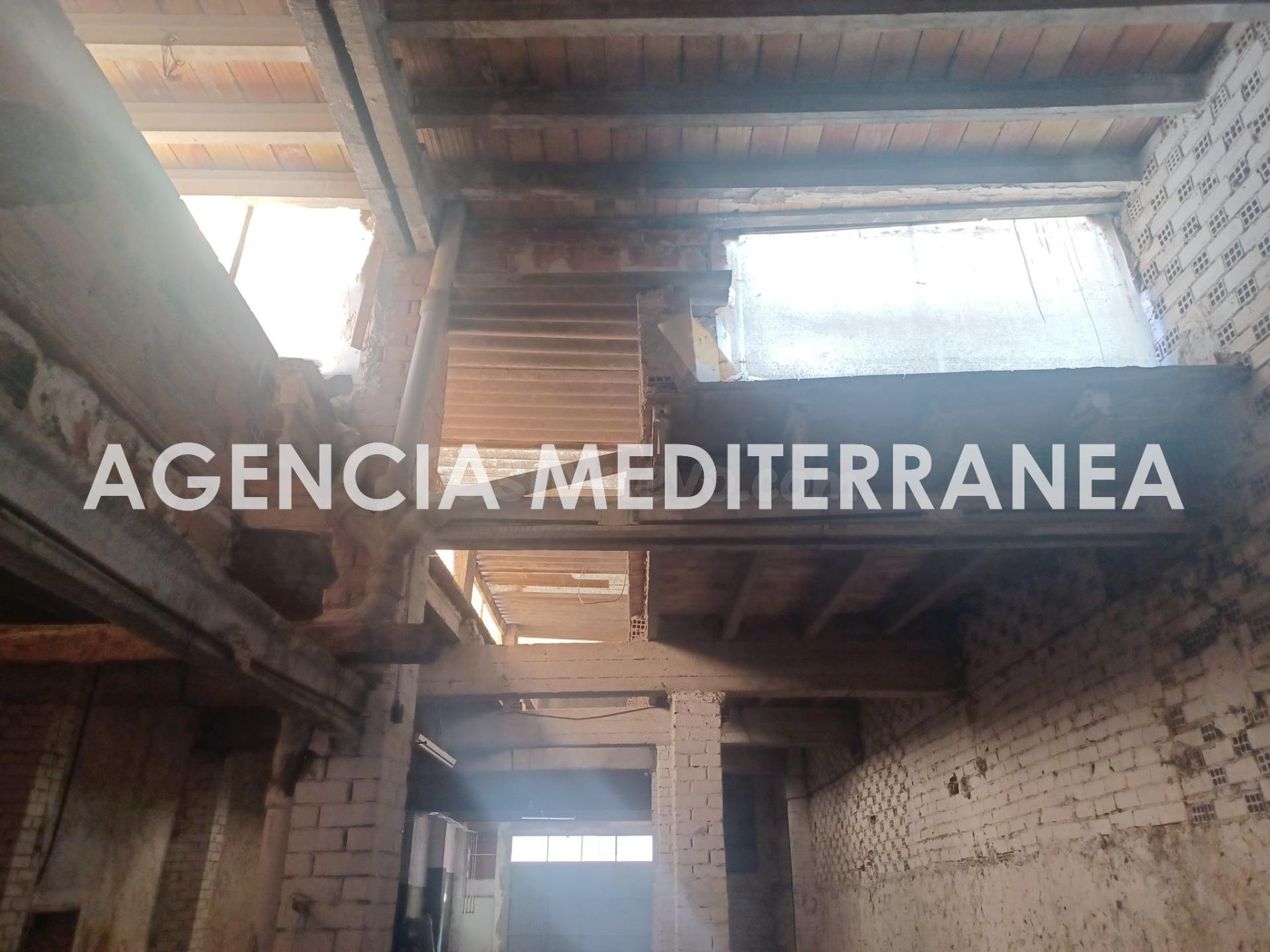 LOCAL COMERCIAL EN VENTA EN GANDIA, ZONA BENIOPA - foto 4