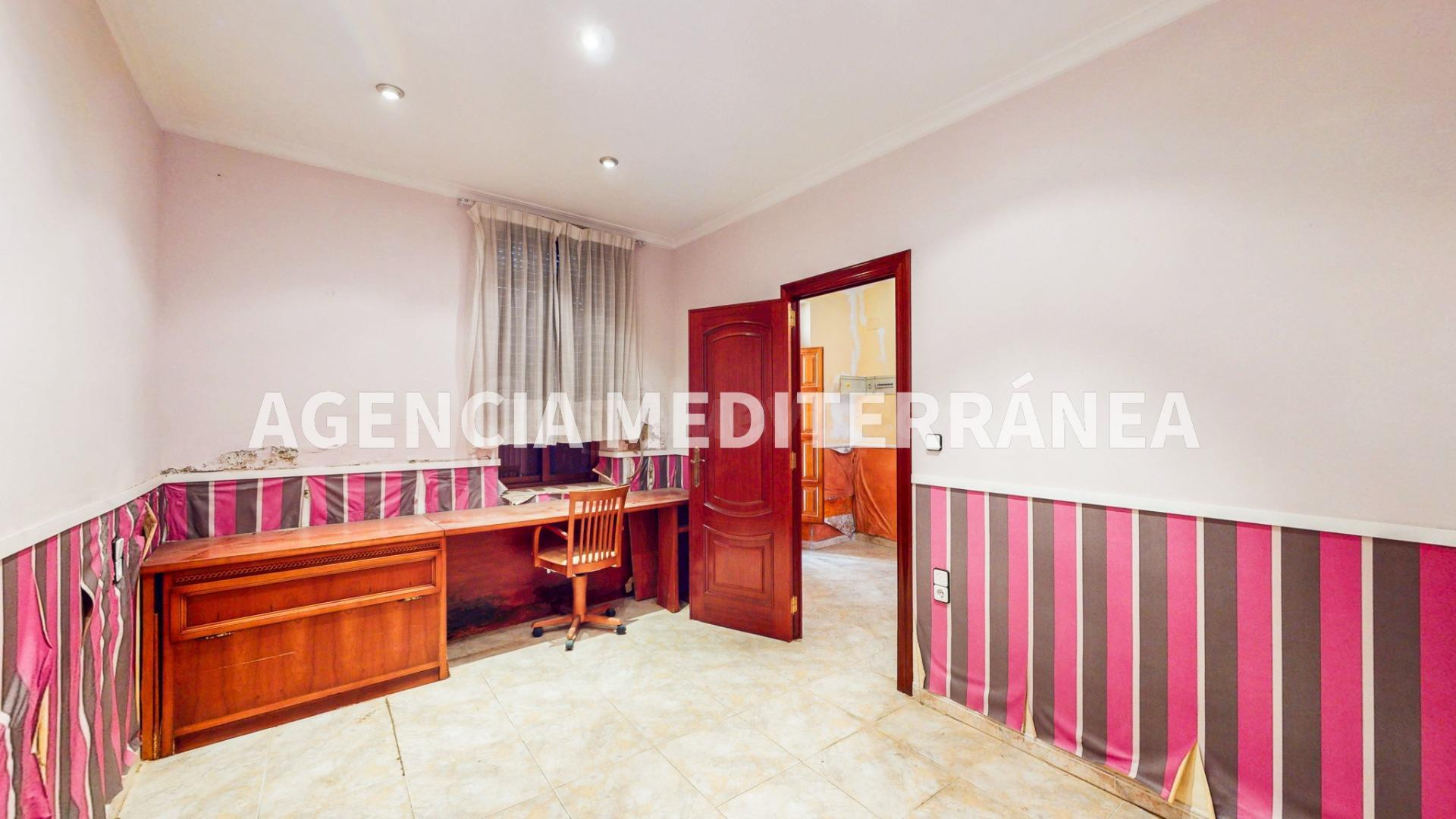 CASA DE PUEBLO A LA VENTA EN ALCÀSSER - foto 5