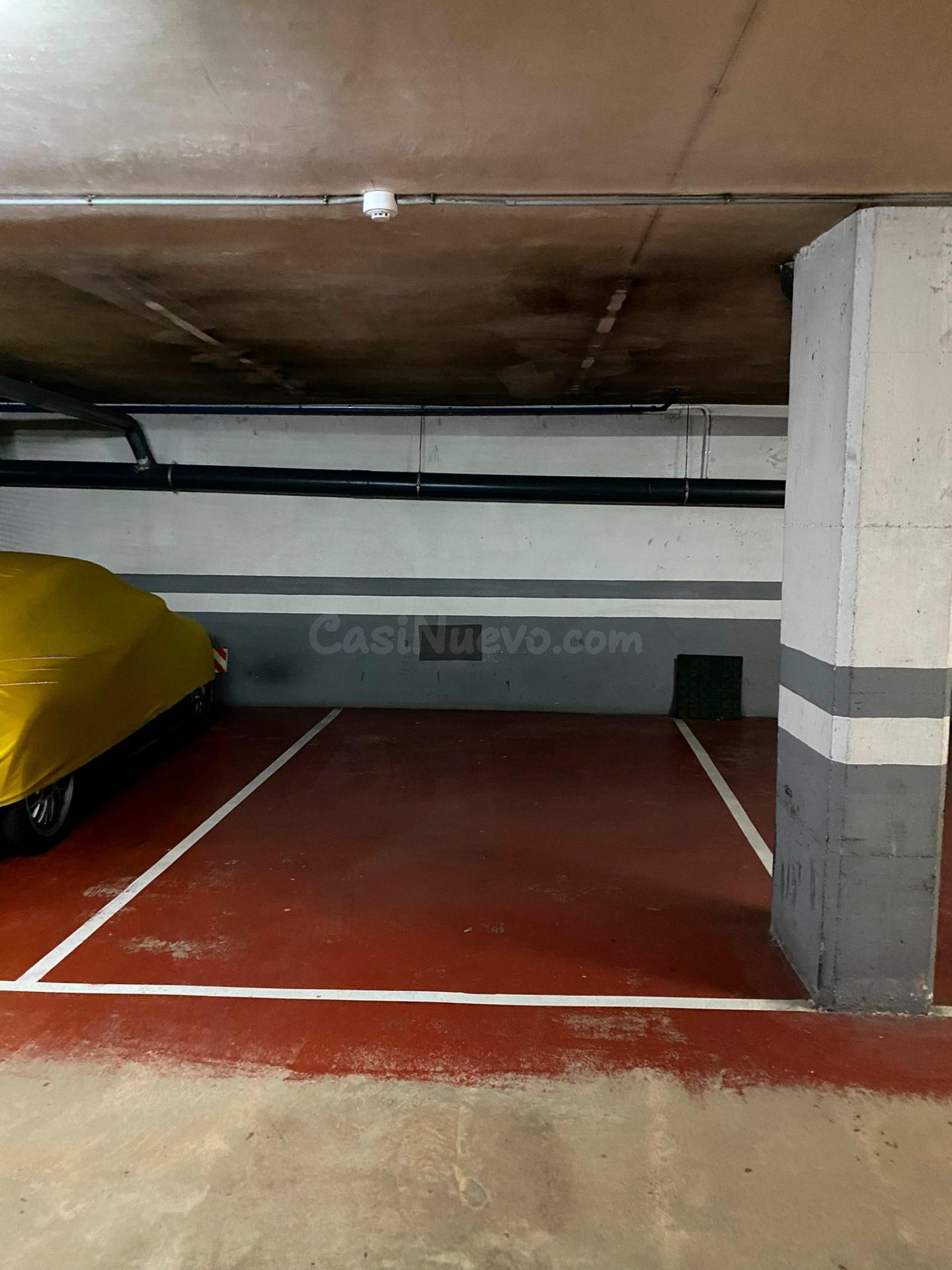 En venta 2 plazas de parking juntas en el Centro de Mataró - foto 2