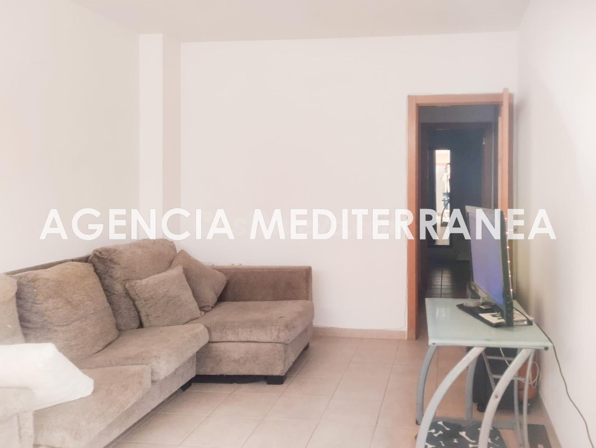 Piso en venta en Navajas, con terraza - foto 2