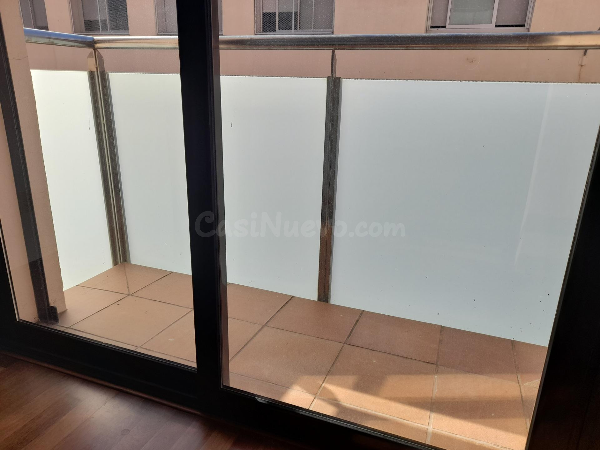 Piso de 2 hab. con terraza en ubicación inmejorable - foto 4