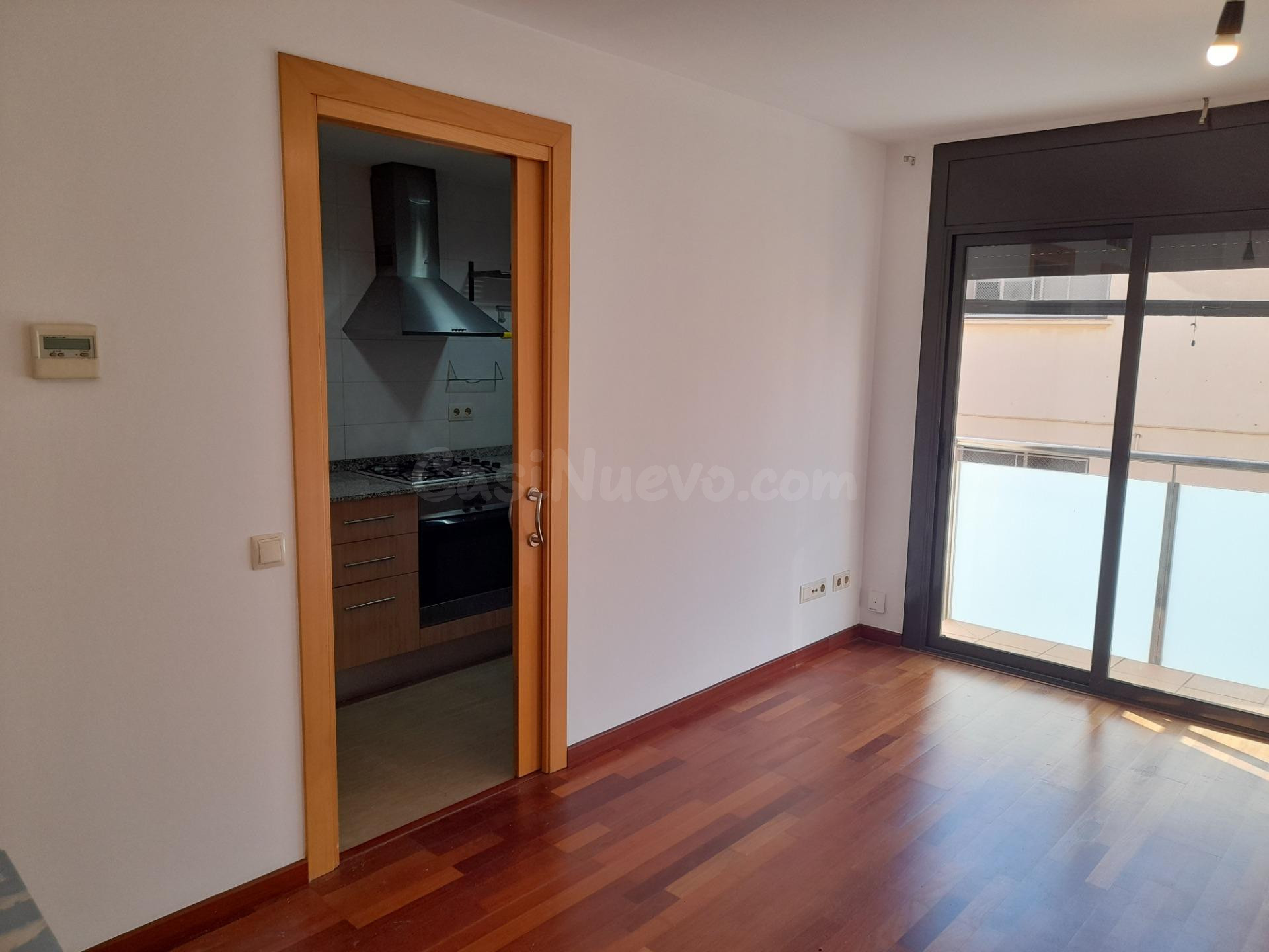 Piso de 2 hab. con terraza en ubicación inmejorable - foto 5