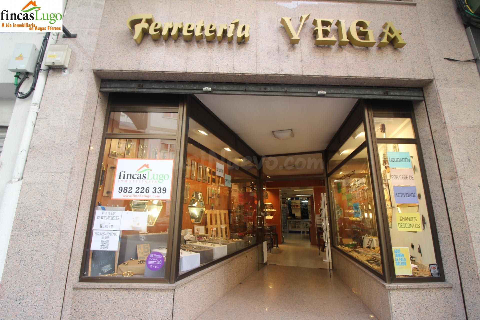 EN VENTA LOCAL COMERCIAL ACONDICIONADO