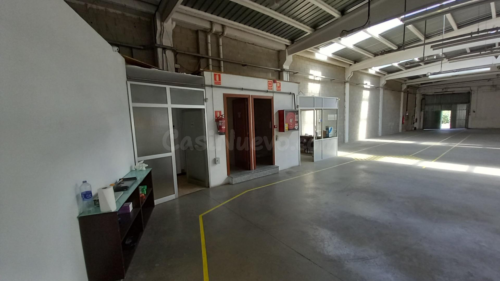 NAVE INDUSTRIAL EN ALQUILER EN EL POLÍGONO ROCAFONDA – MATAR - foto 4