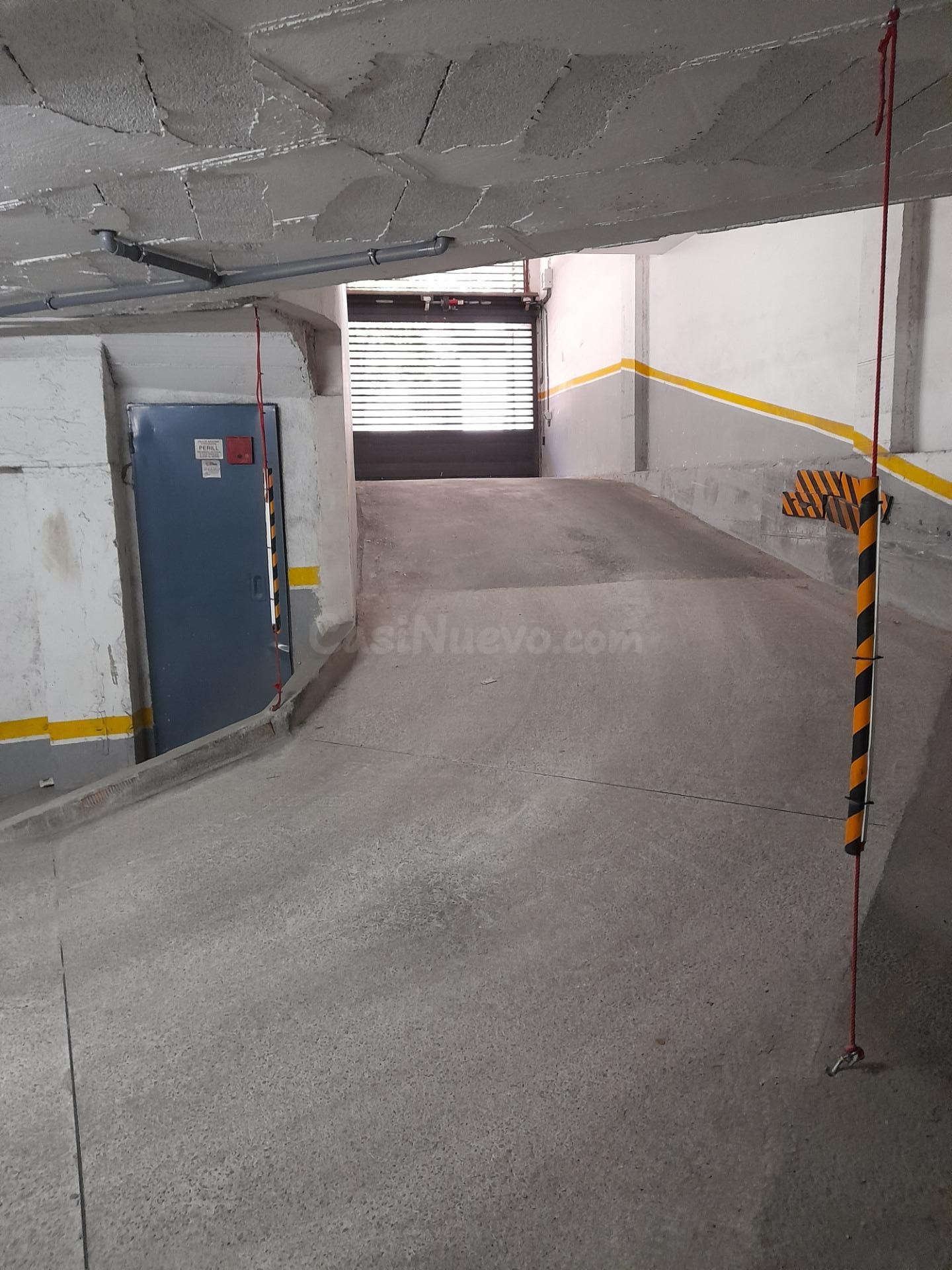 Plaza de parking en alquiler zona Plaça Granollers, Mataró - - foto 3