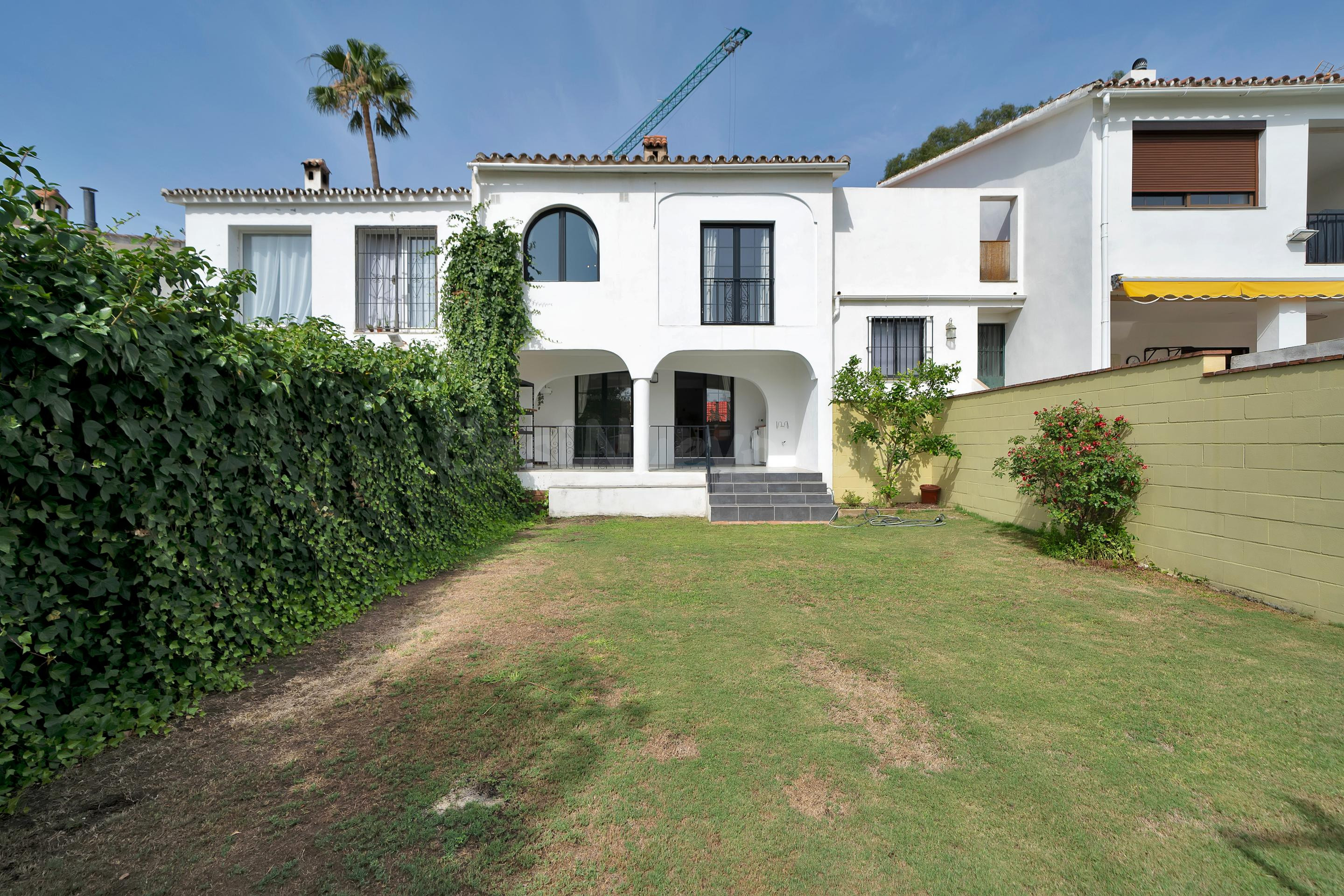 Exclusive Renovated Home with Large Private Garden in Monte  - foto 2