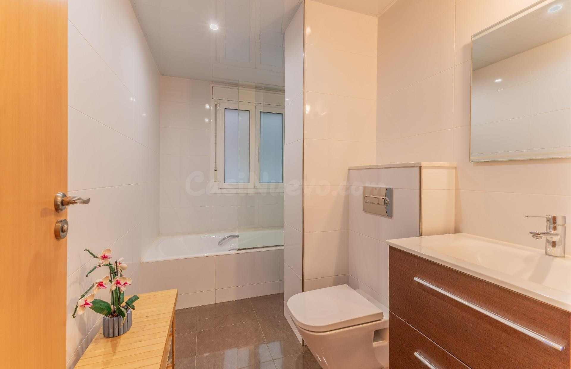 espectacular vivienda reformada en el corazón de Mataró - foto 3