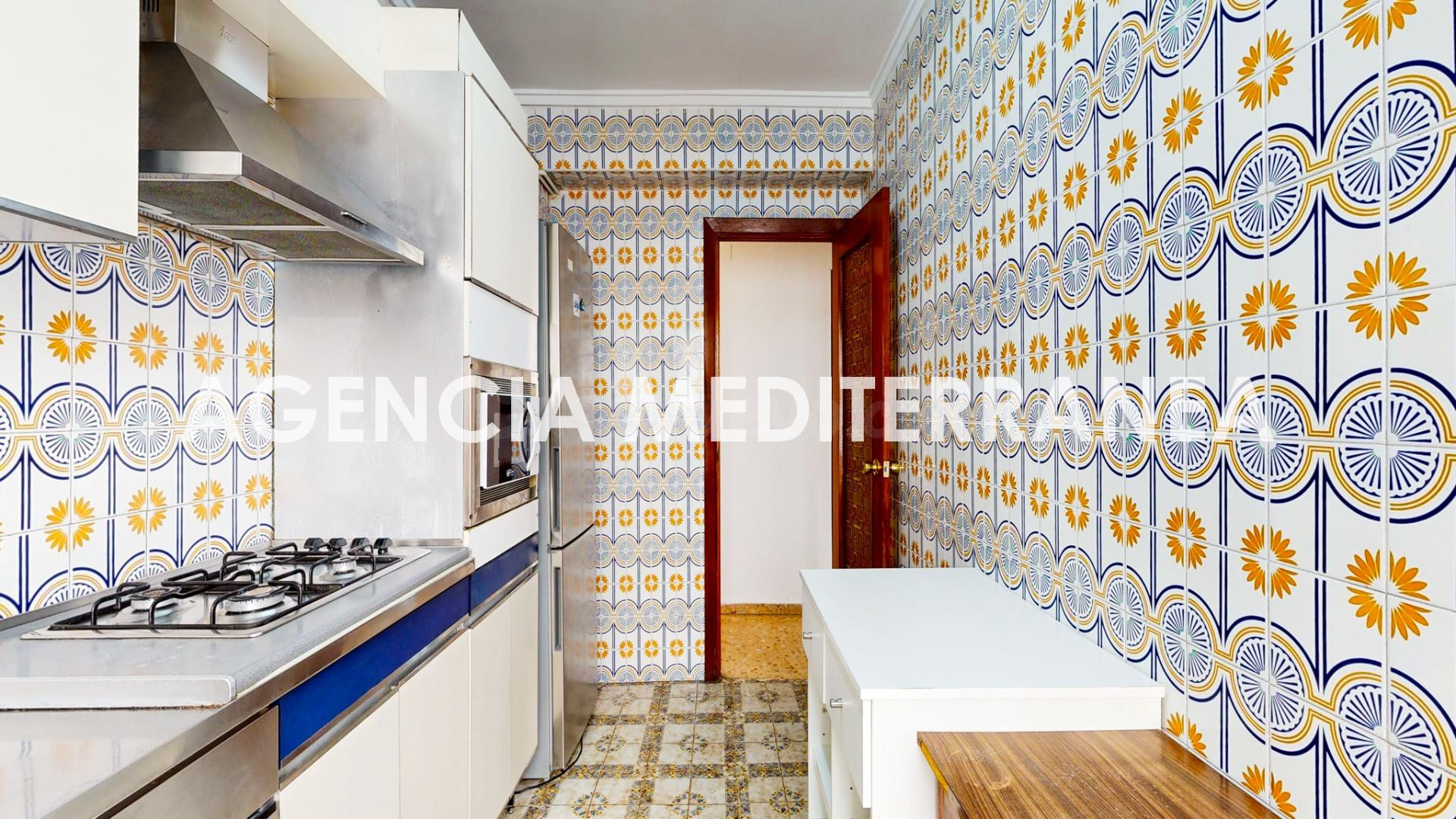 Piso en venta en zona Blasco Ibañez, con garaje incluido, pa - foto 5