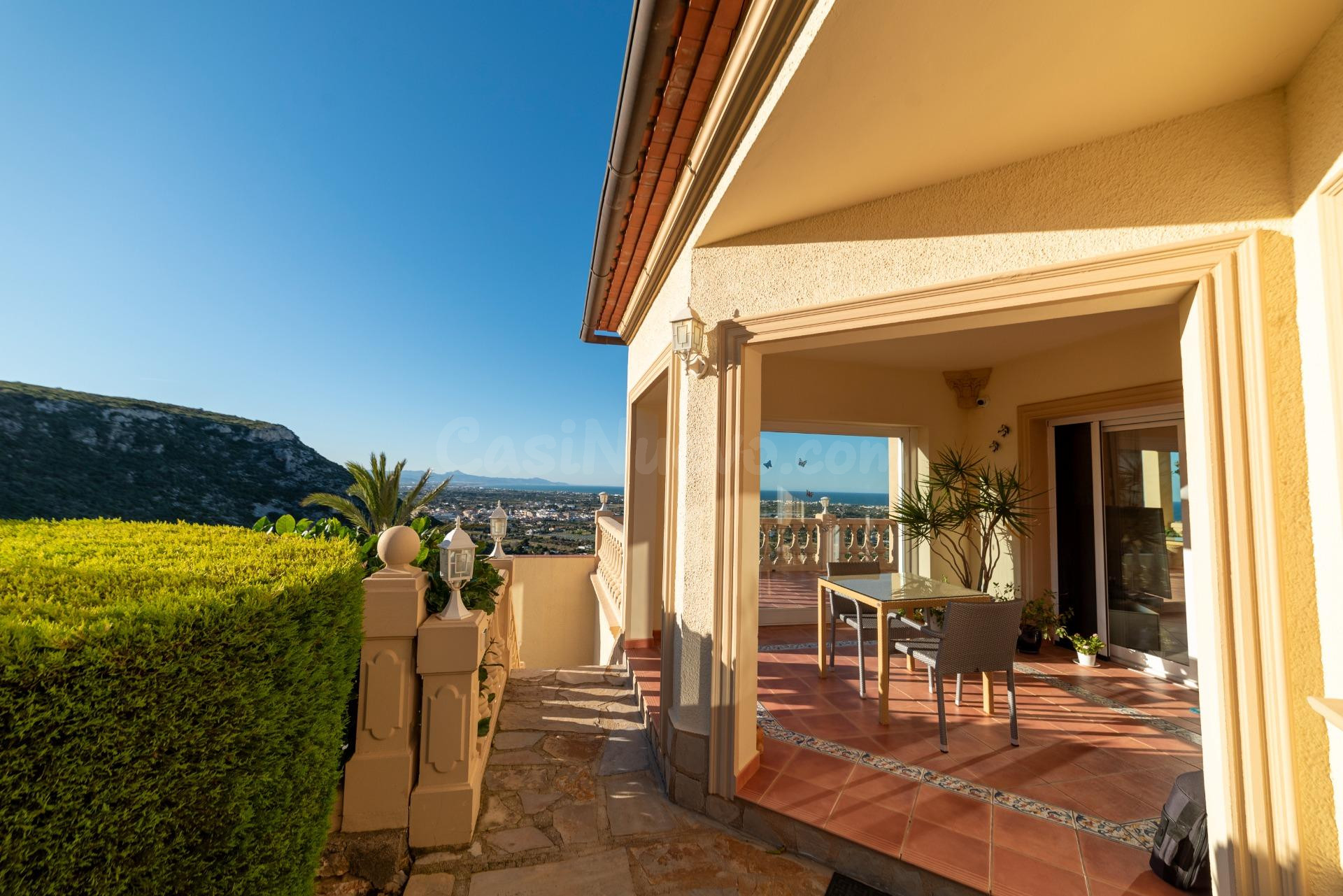 Chalet independiente en venta en Benimarquia - foto 3