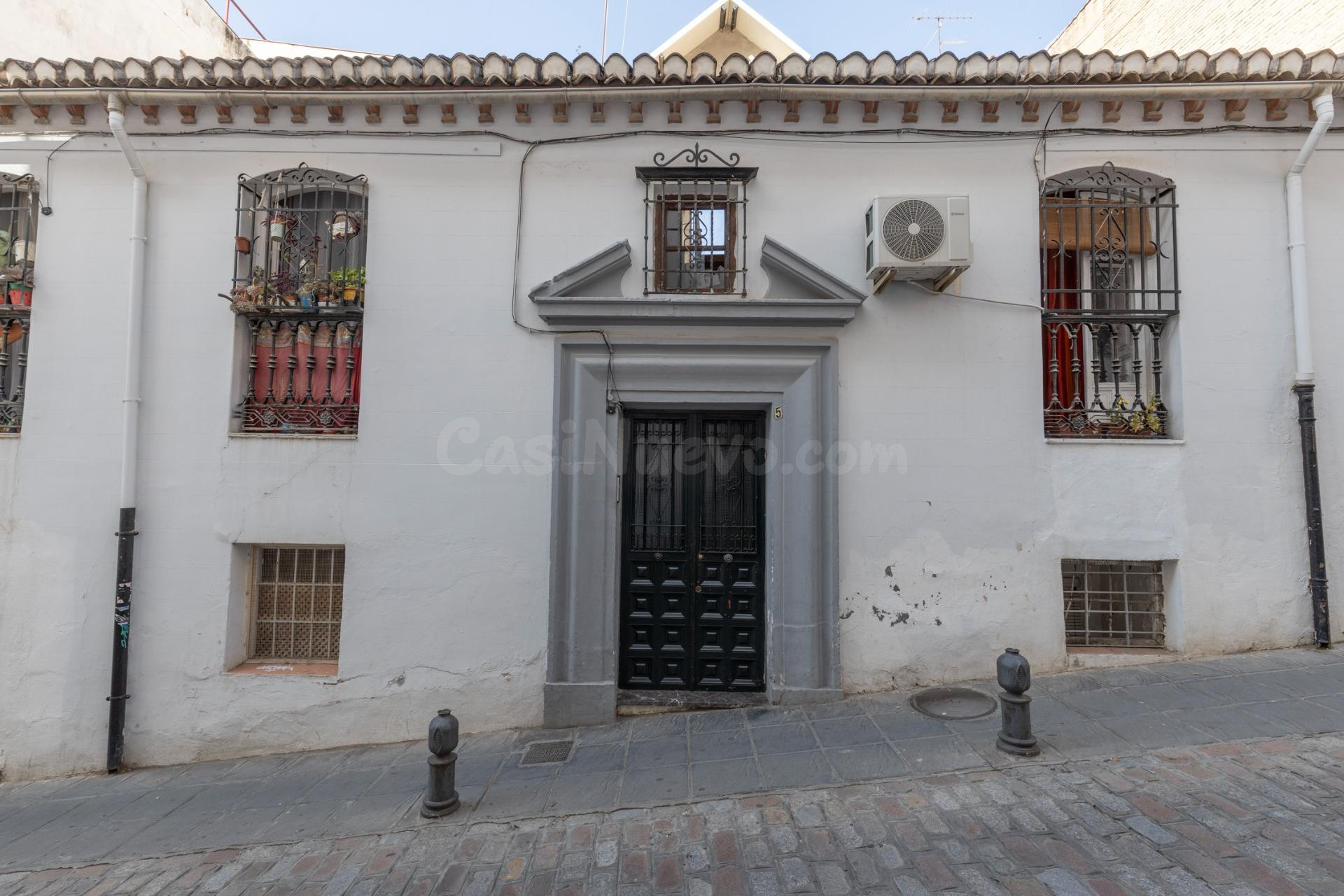 Edificio en venta junto al Salón