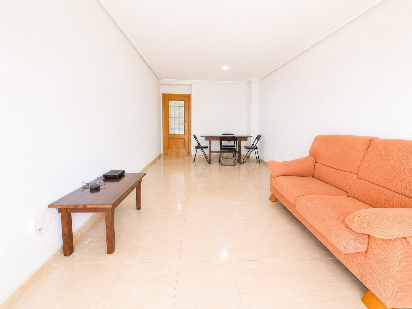 MAGNIFICA VIVIENDA + PLAZA DE GARAJE SITUADA EN LA PLAZA DE  - foto 3