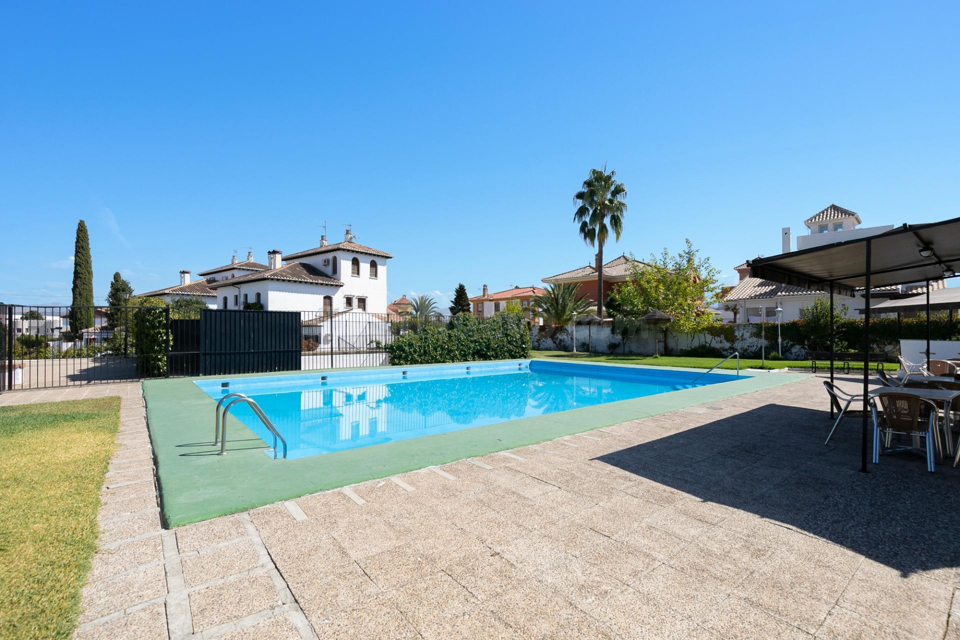 TU NUEVA VIVIENDA EN URBANIZACION EXCLUSIVA JUNTO A GRANADA - foto 3