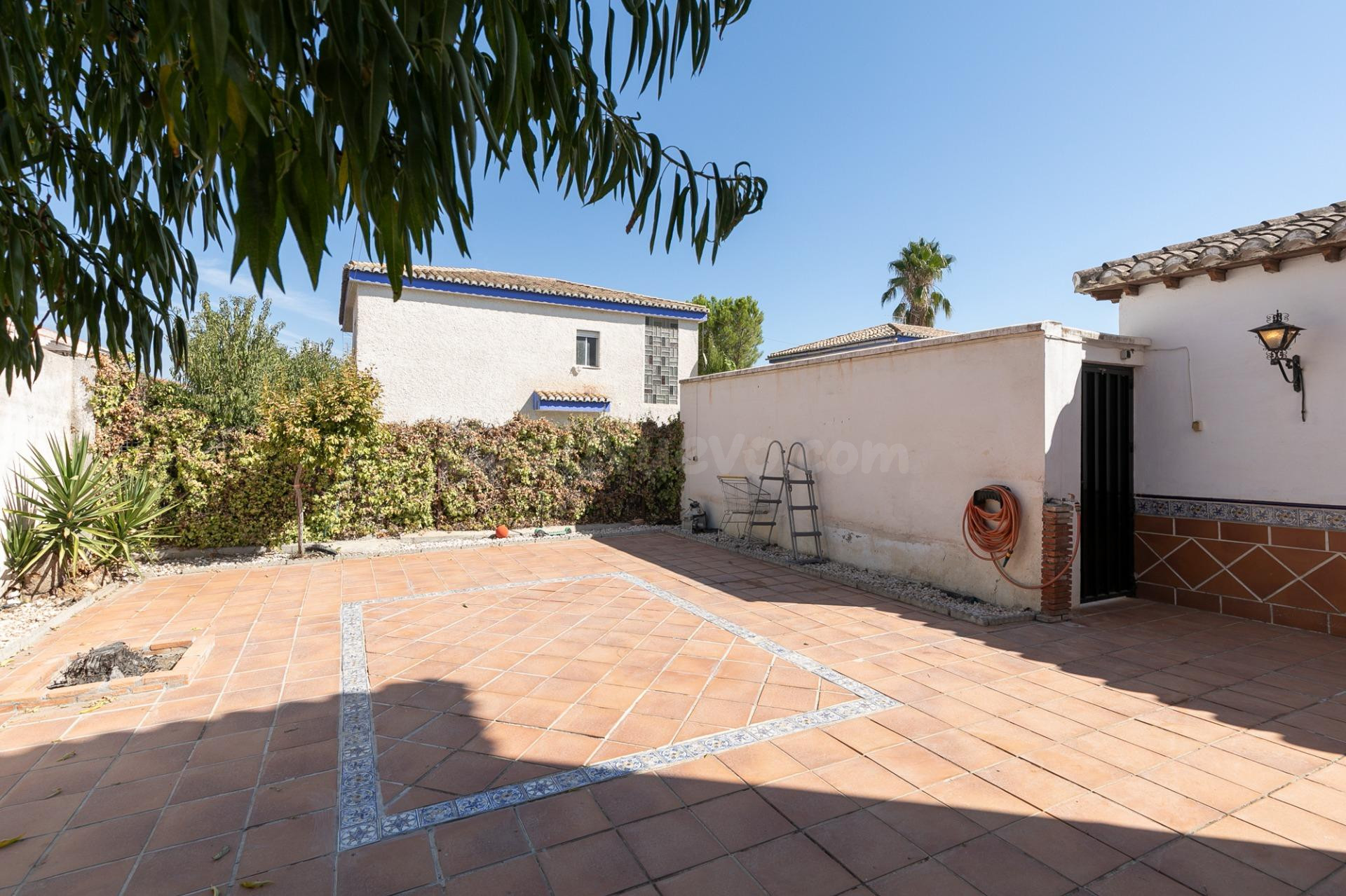 TU NUEVA VIVIENDA EN URBANIZACION EXCLUSIVA JUNTO A GRANADA - foto 4
