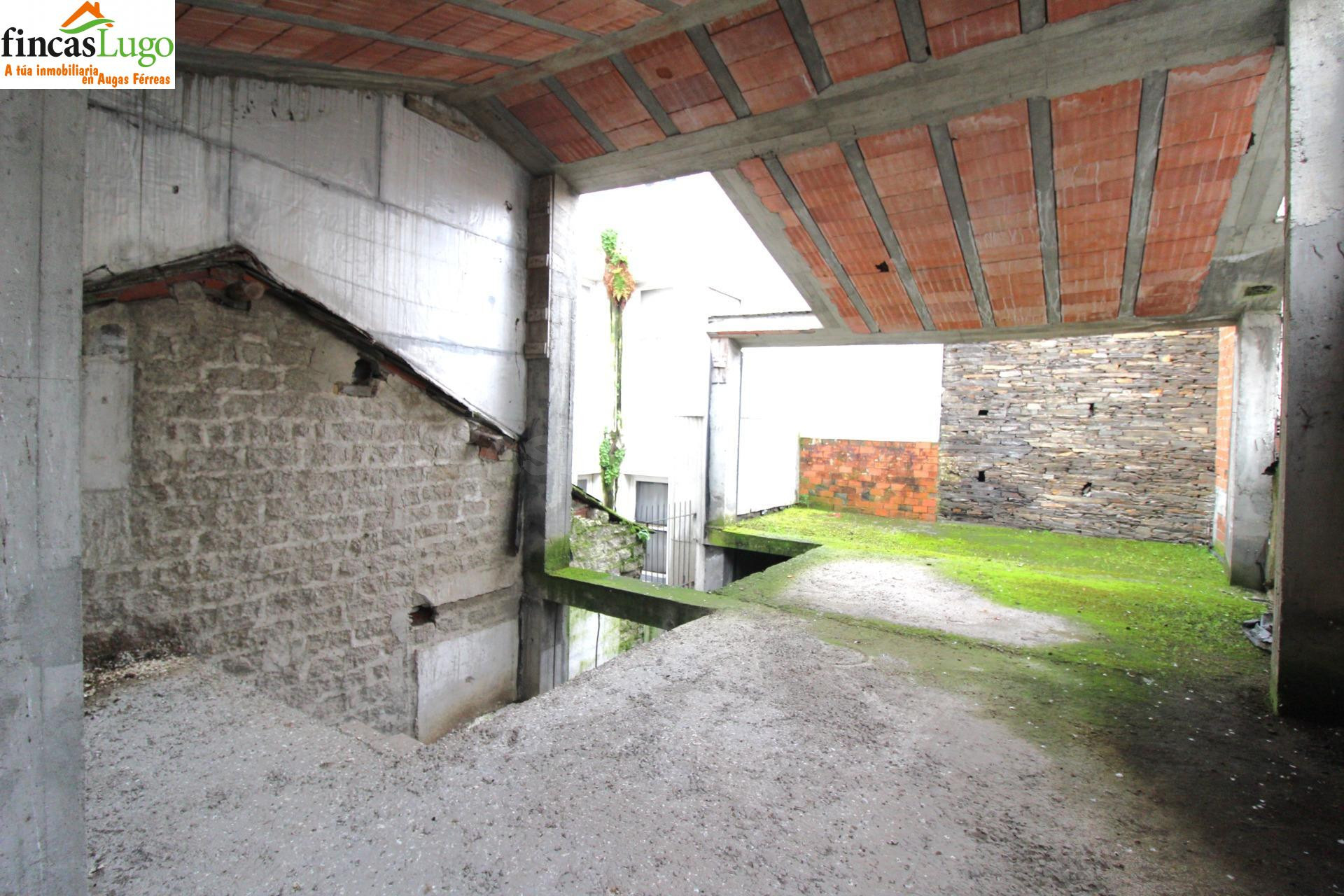 CASA A REFORMAR AL LADO DE LA MURALLA - foto 3