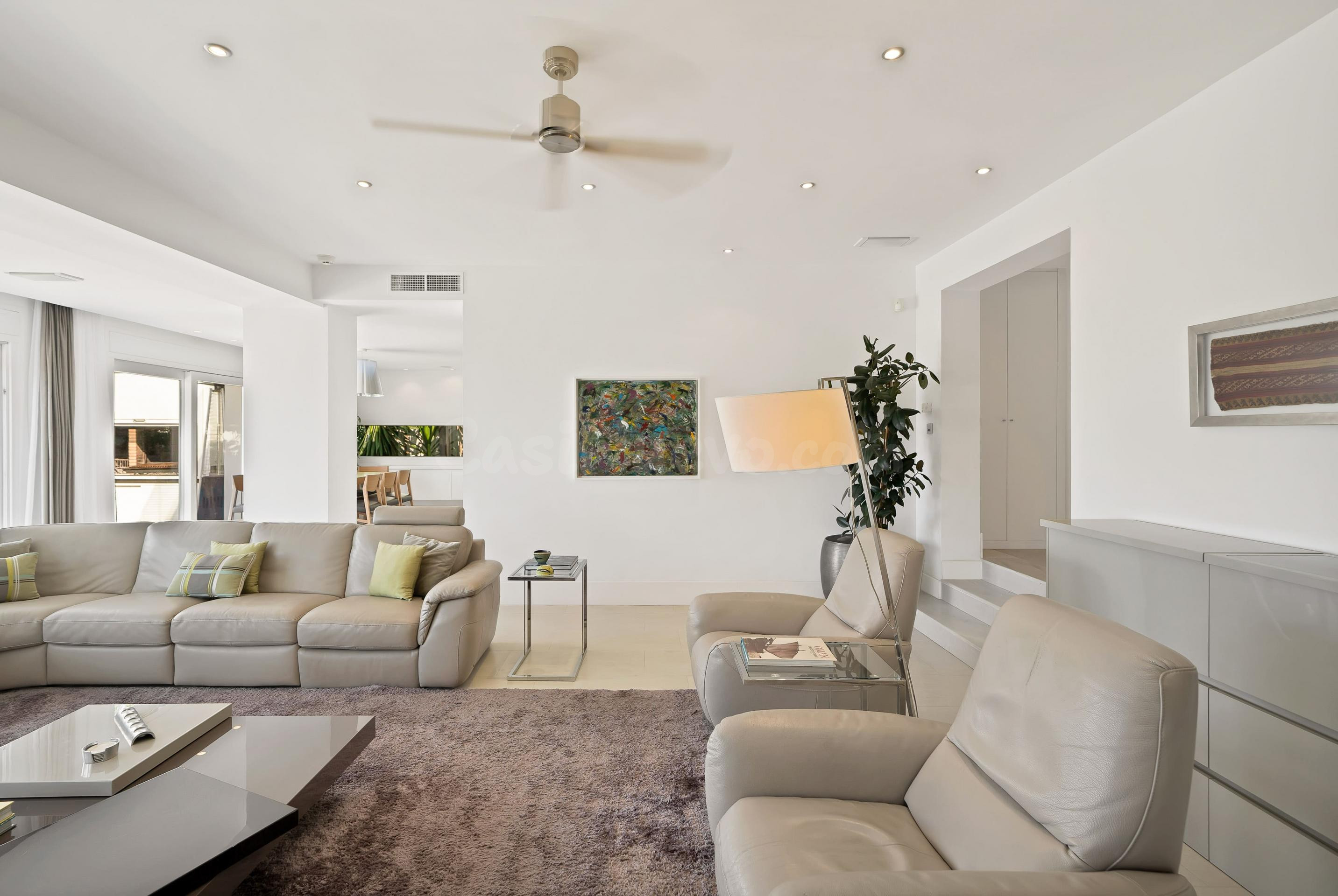 A Masterpiece of Contemporary Living with Breathtaking Panor - foto 5
