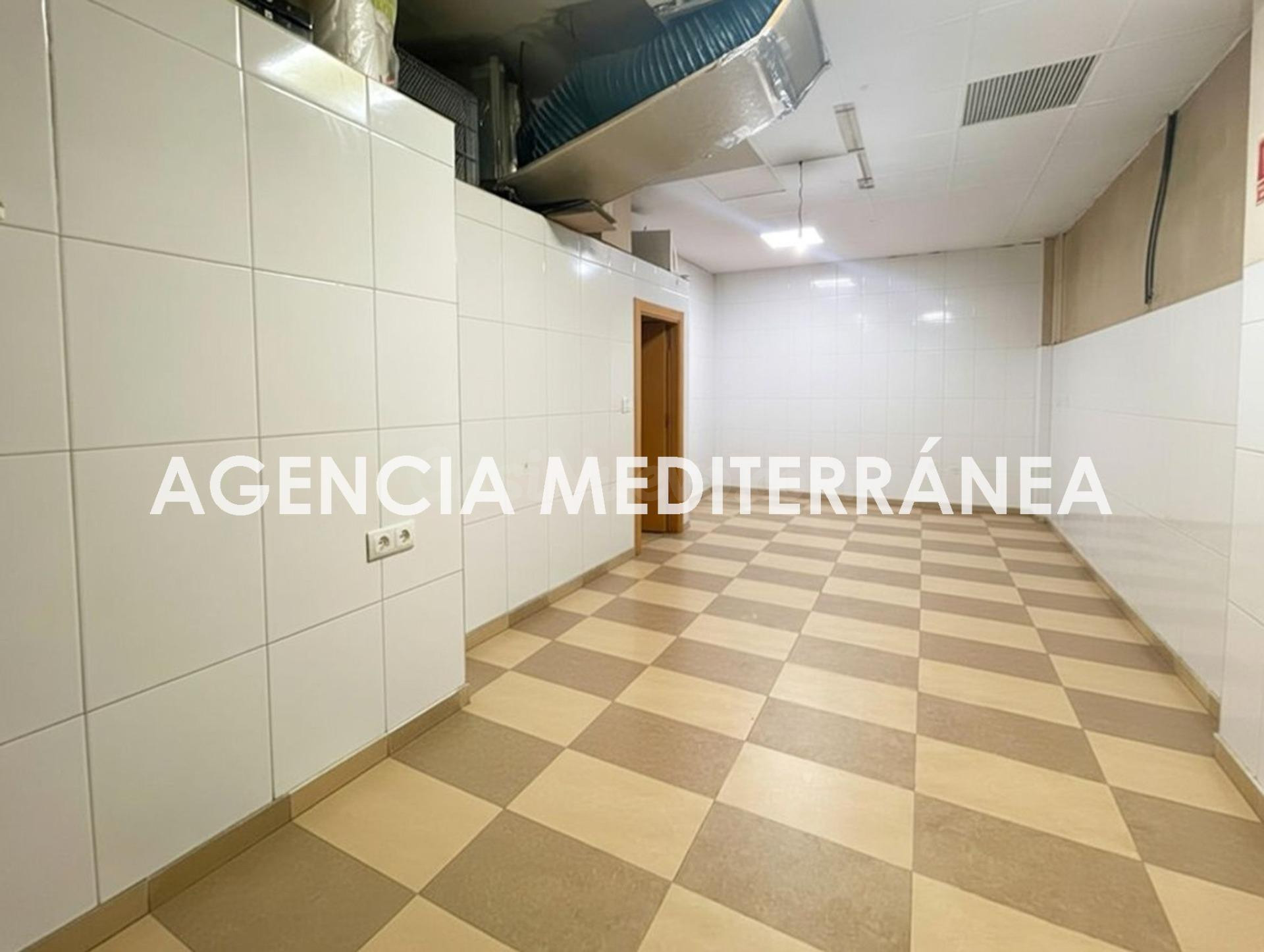 EXCELENTE OPORTUNIDAD: Local de 120m2 en Massamagrell (a 15 