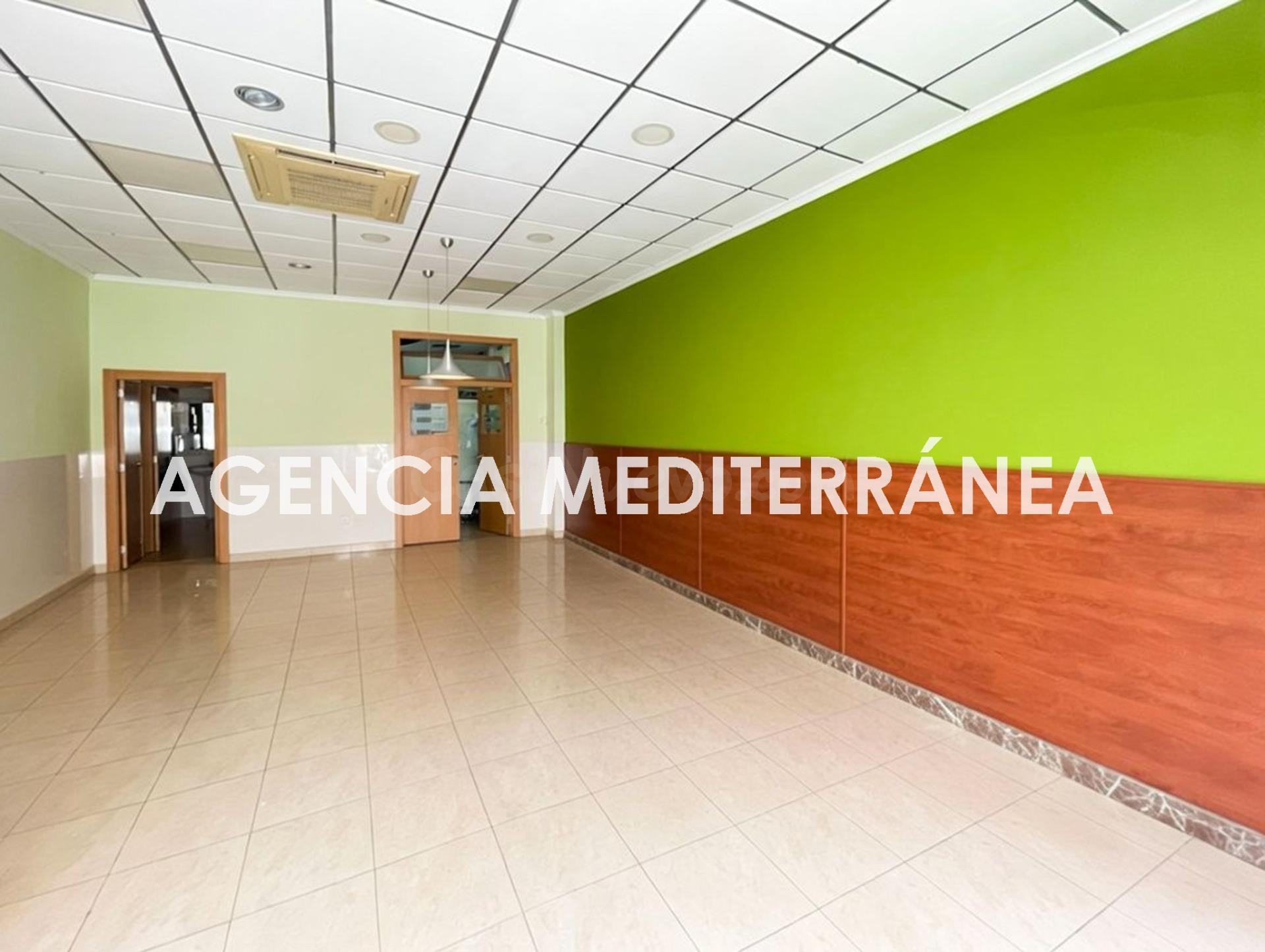 EXCELENTE OPORTUNIDAD: Local de 120m2 en Massamagrell (a 15  - foto 3