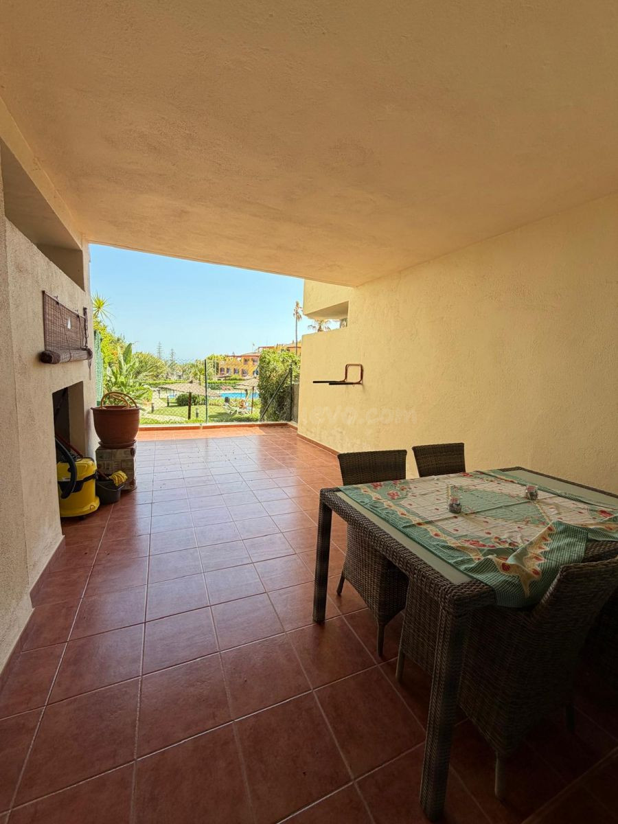 Coqueto apartamento en planta baja en La Milla de Oro, a sol - foto 5