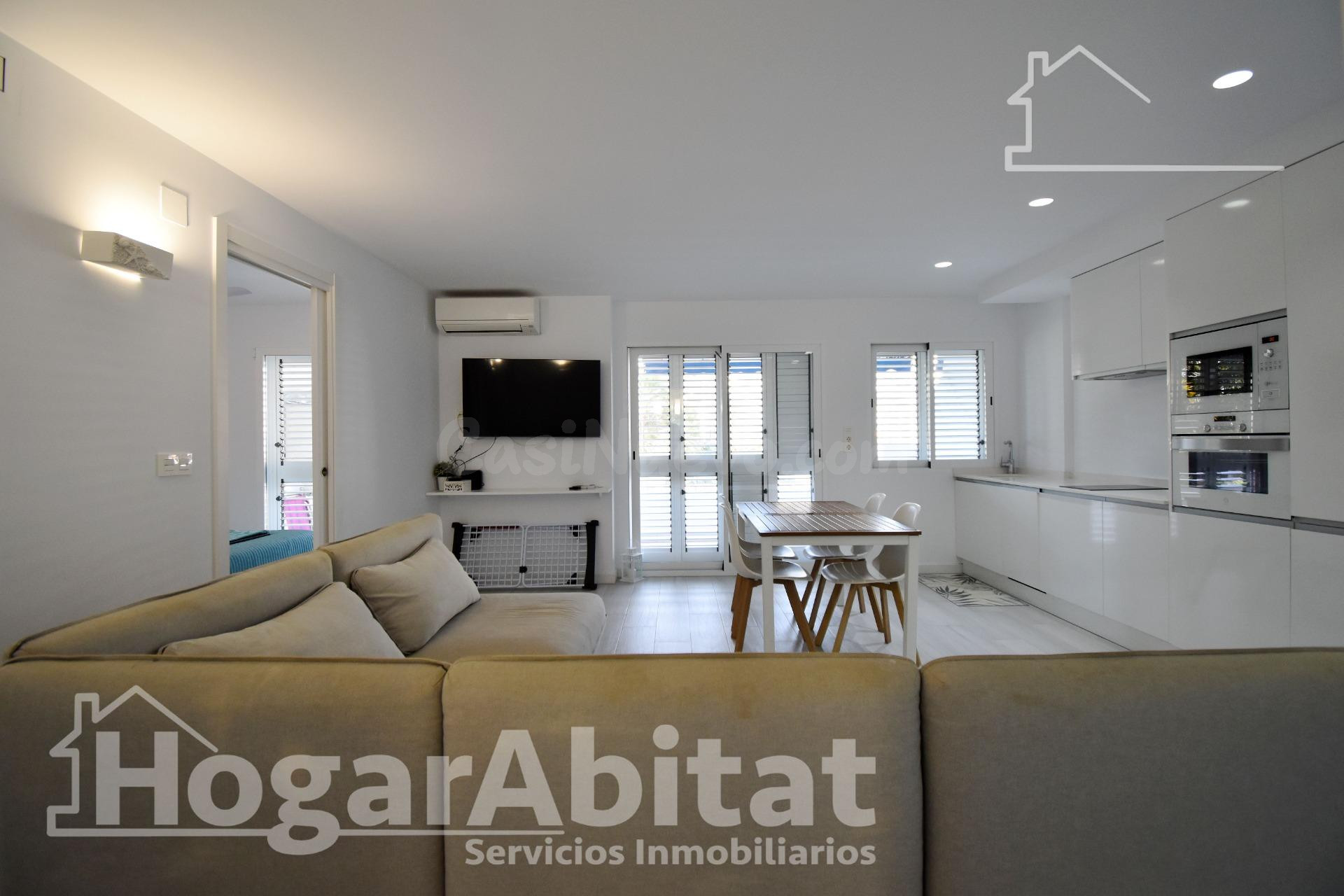 ¡PRIMERA LÍNEA DE PLAYA! REFORMADO EN RESIDENCIAL CON PISCIN - foto 5