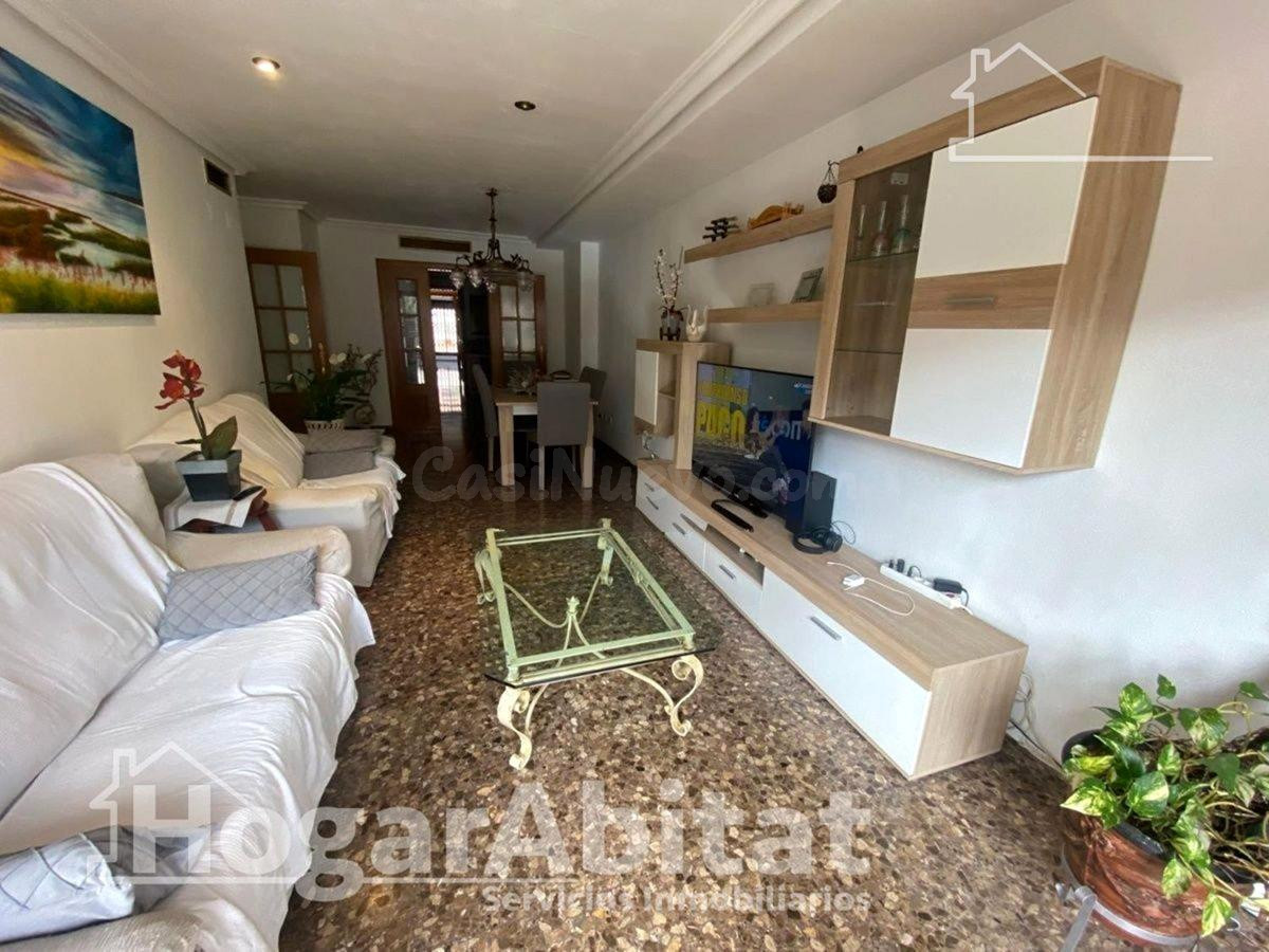 MUY AMPLIO Y EXTERIO CON GRAN TERRAZA, GARAJE Y TRASTERO - foto 5