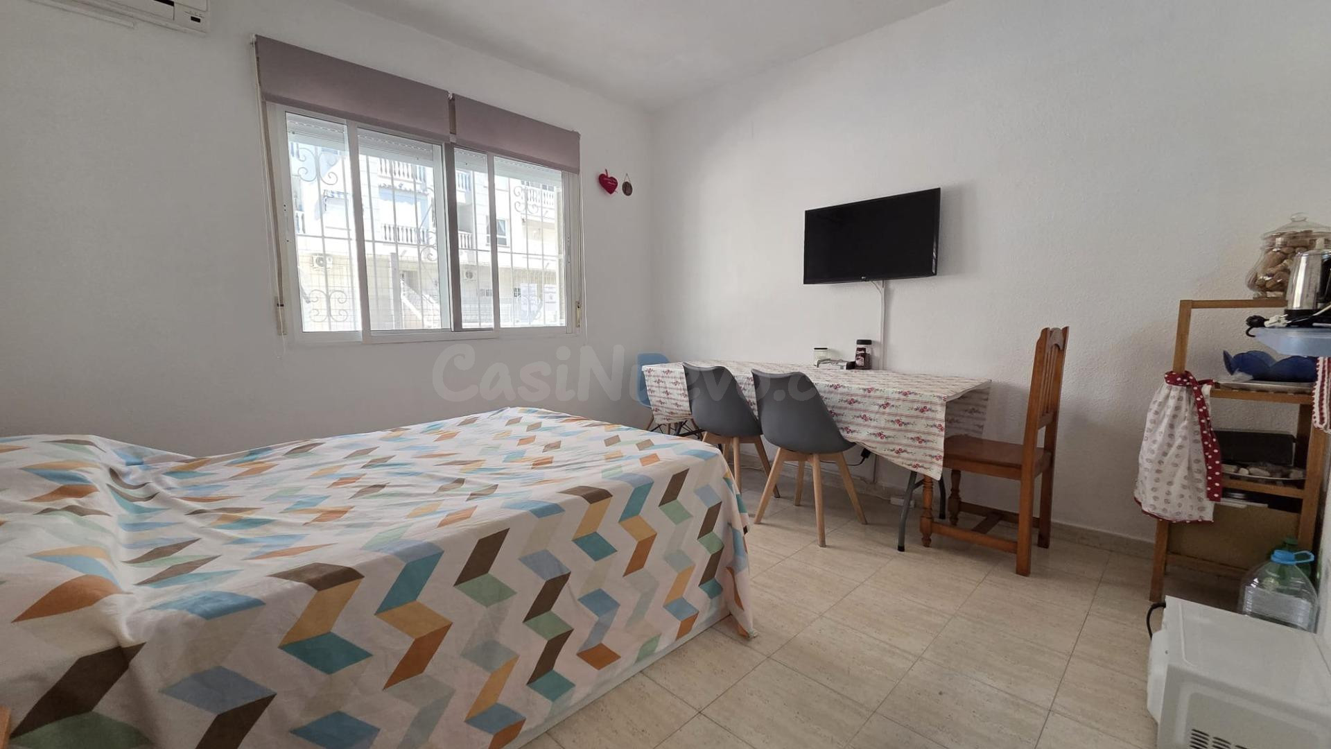 Estudio con zona de dormitorio extra y piscina - foto 3