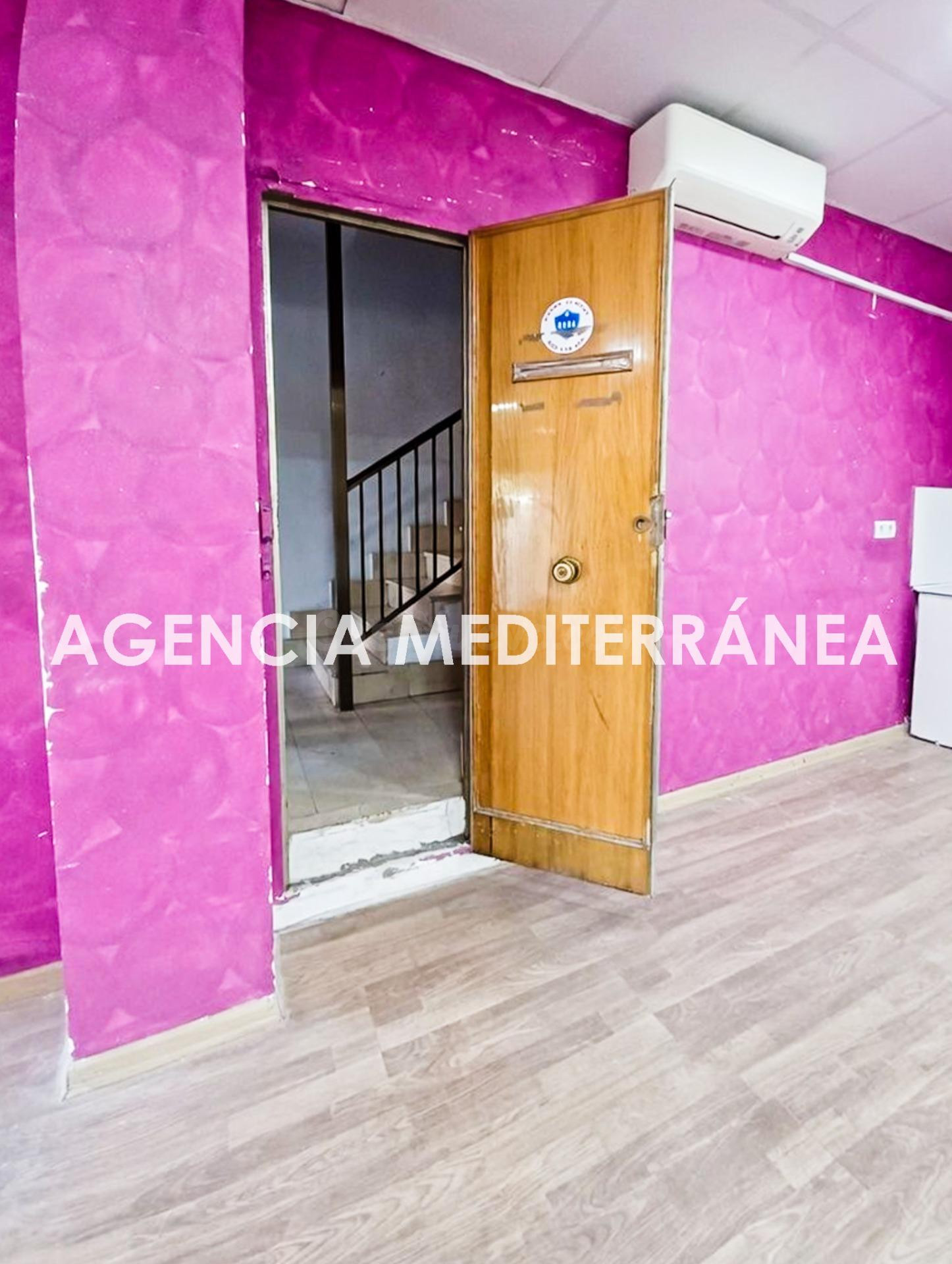 LOCAL EN VENTA FRENTE AL MERCADO DEL CABAÑAL, VALENCIA - foto 4
