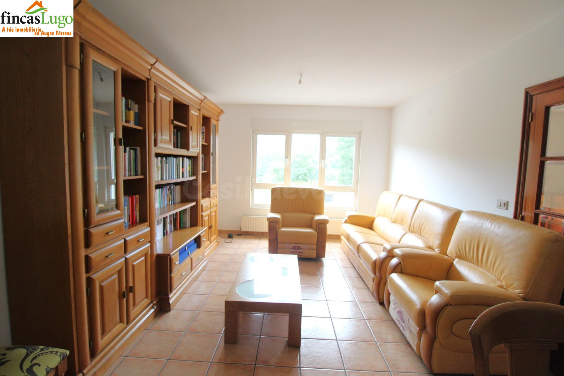 CHALET ADOSADO CON VISTAS AL MIÑO. - foto 3