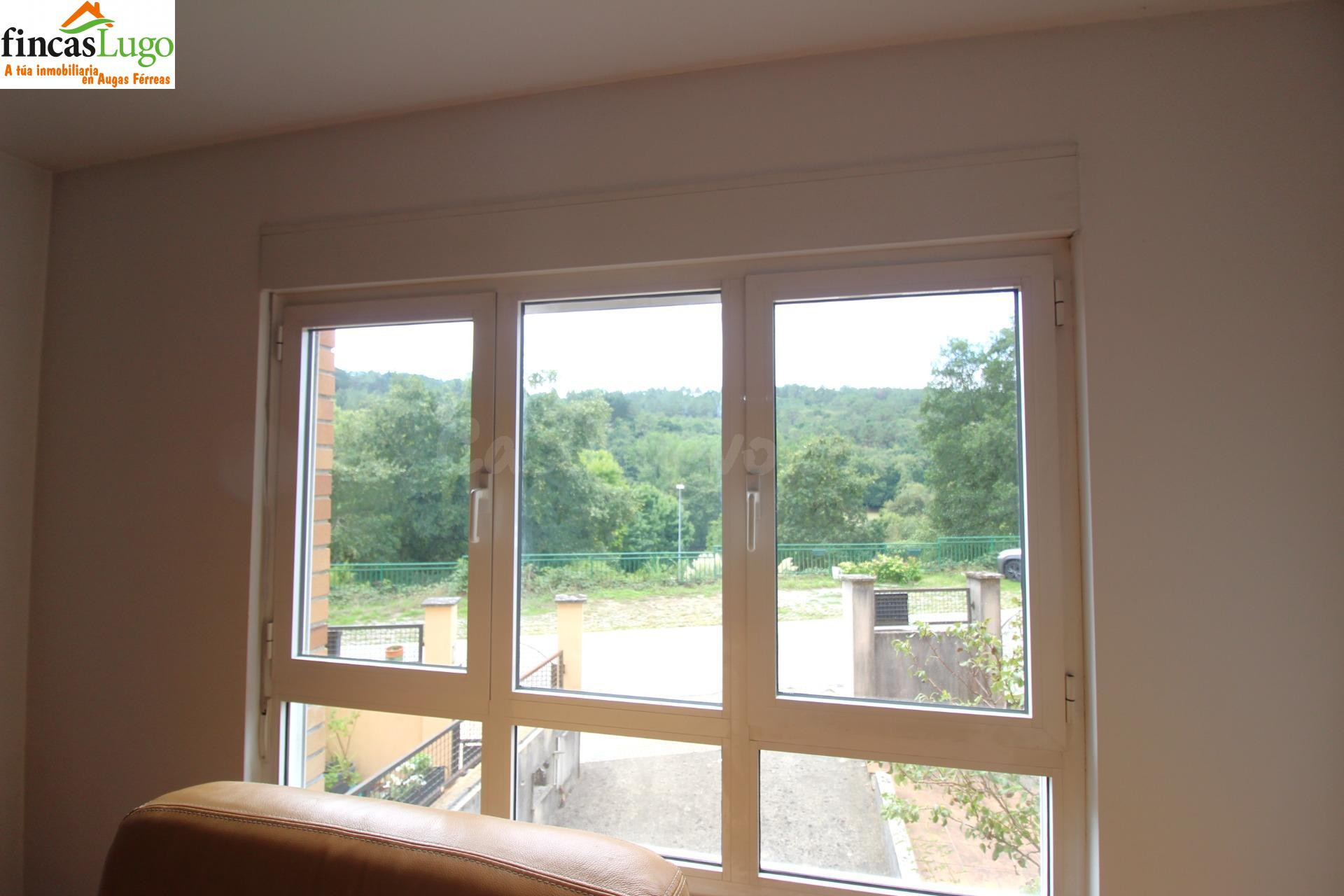 CHALET ADOSADO CON VISTAS AL MIÑO. - foto 4