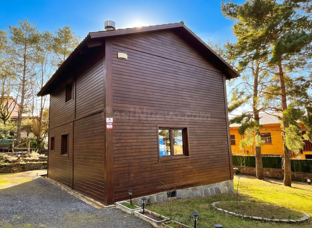 Prades, Casa individual con jardín y chimenea para entrar a  - foto 3