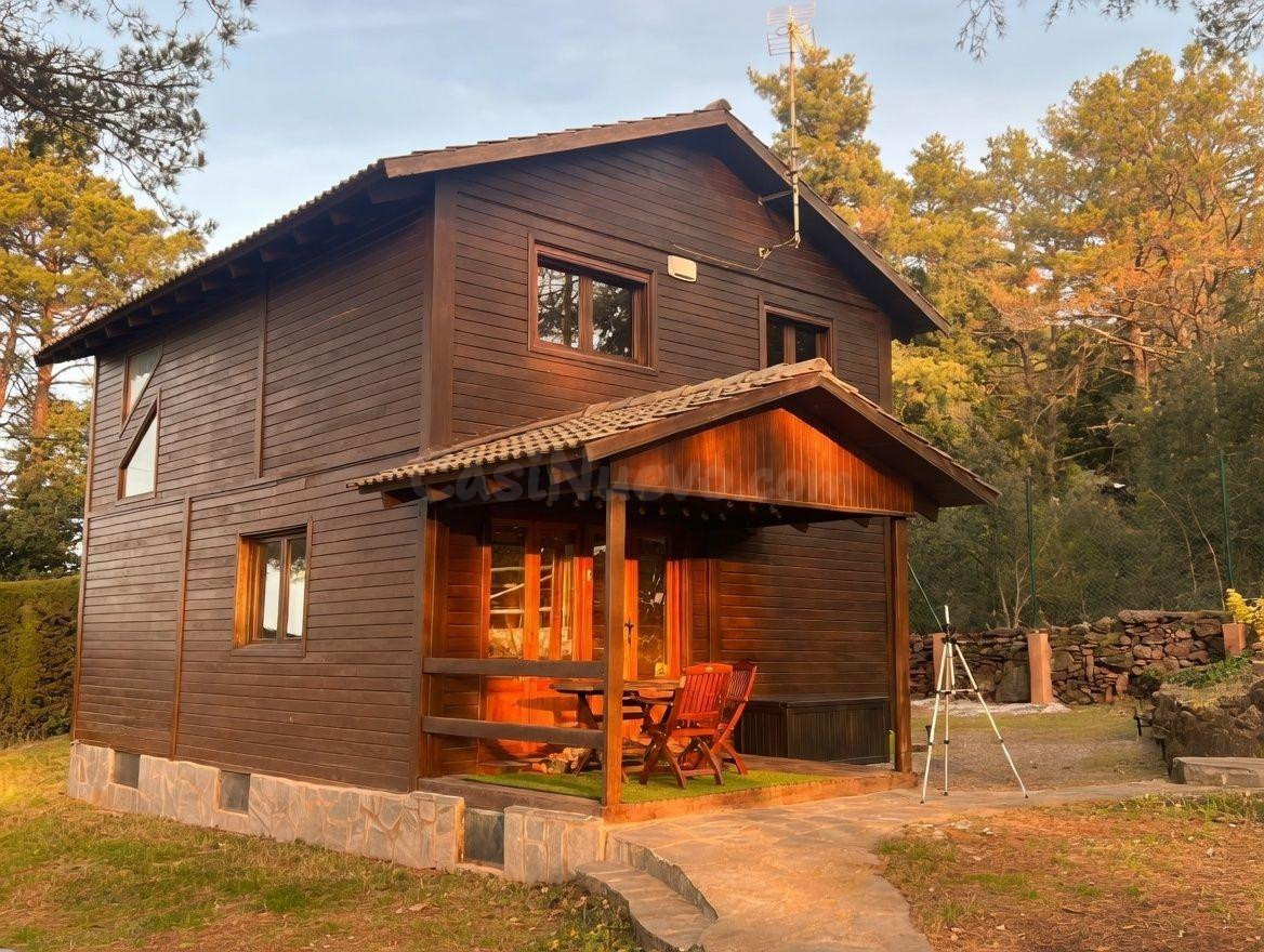 Prades, Casa individual con jardín y chimenea para entrar a  - foto 5