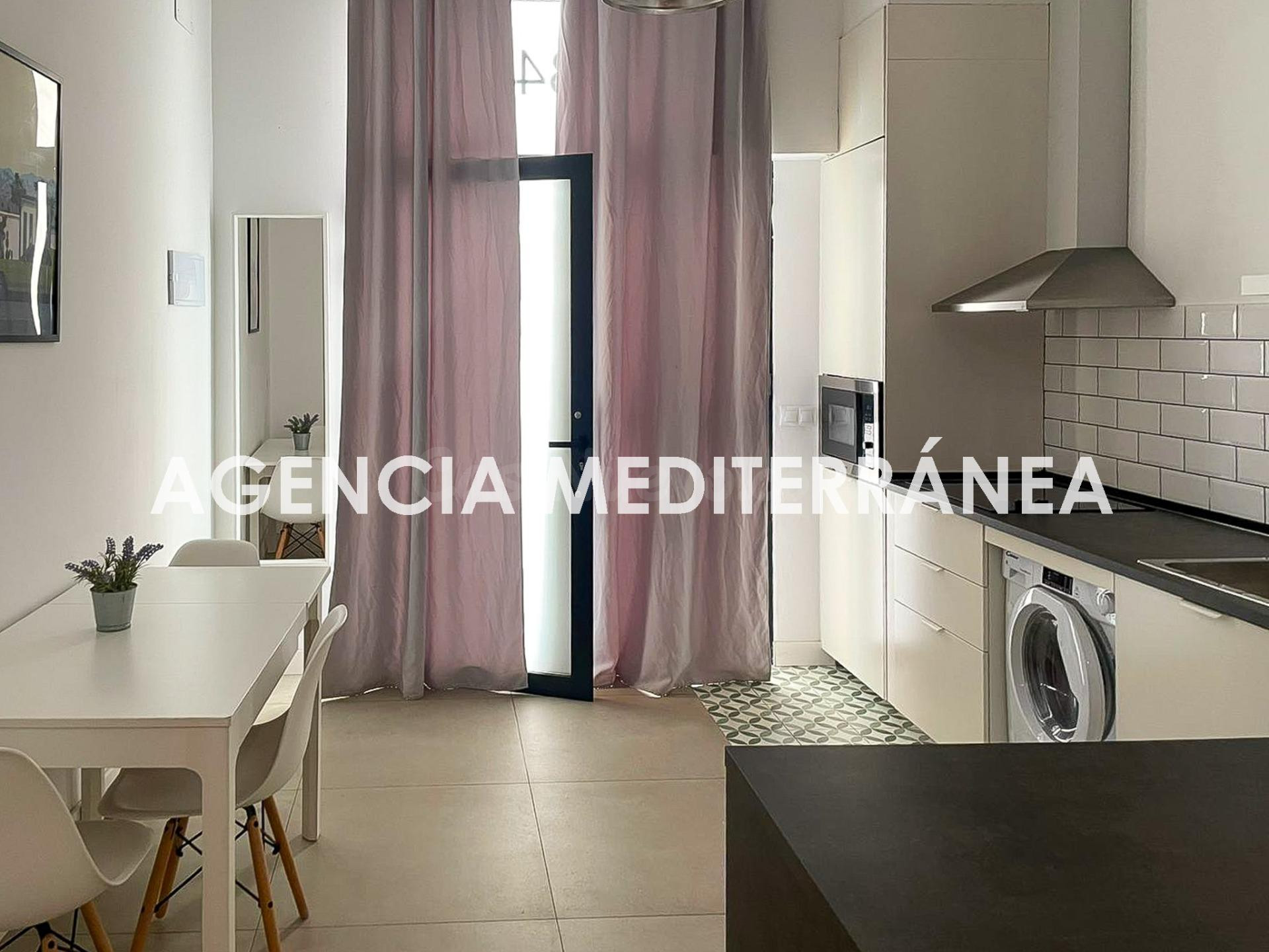 Loft con Licencia Vacacional en el corazón de Ruzafa - foto 3