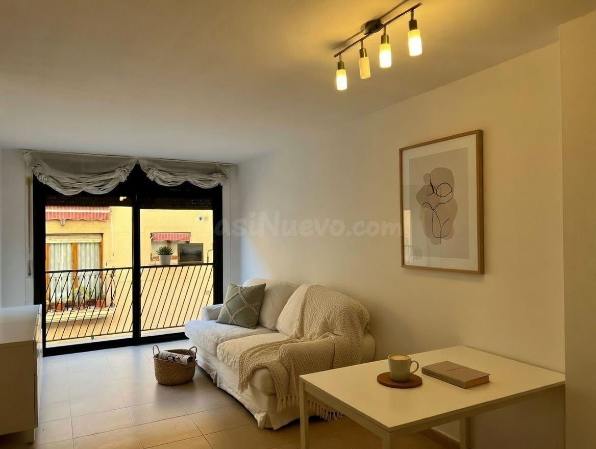 Piso de 2 habitaciones con balcón y opción de parking en Reu - foto 5