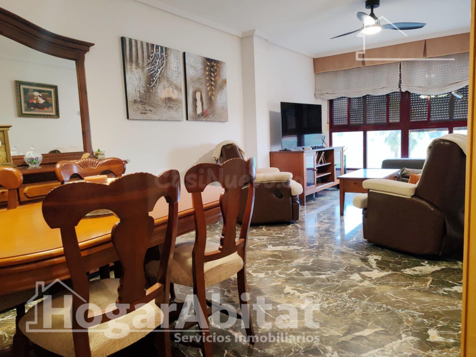 EN RESIDENCIAL CON PISCINA, GARAJE Y TERRAZA EN CAMPANAR
