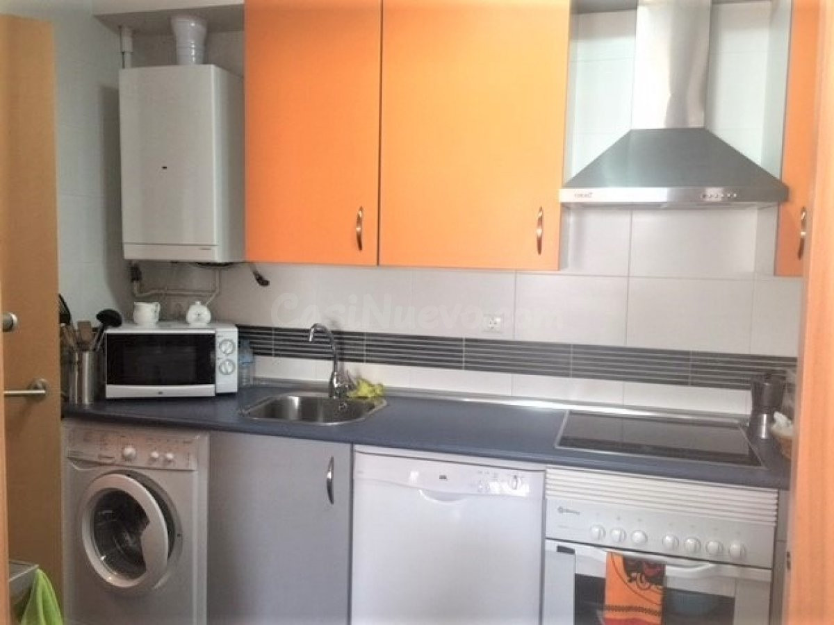 ALQUILER DE VIVIENDA DE UNA HABITACIÓN EN FANTÁSTICO ESTADO - foto 4