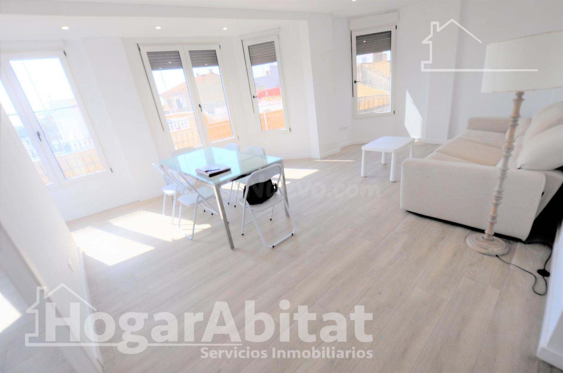 REFORMADO Y AMPLIO CON TERRAZA JUNTO AL AYUNTAMIENTO