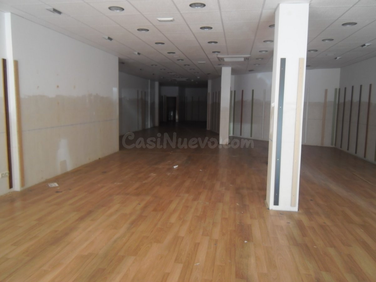 Local comercial 298m² en alquiler - Centro - foto 4