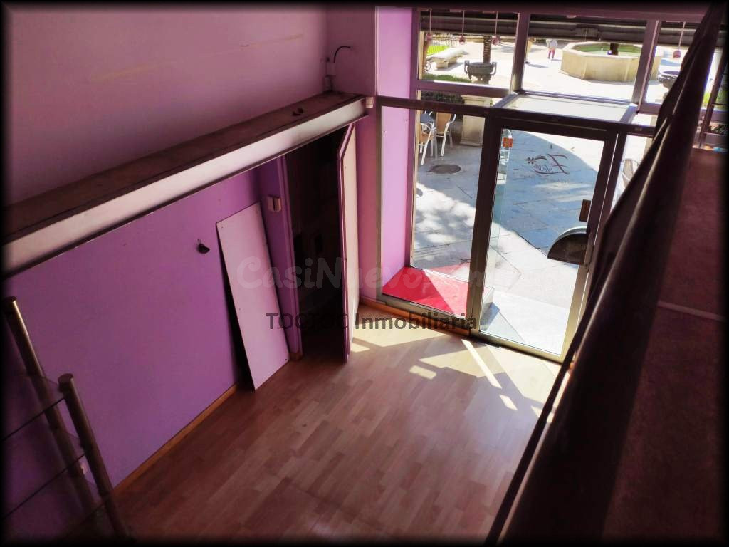 Local comercial 45m² en alquiler - Centro