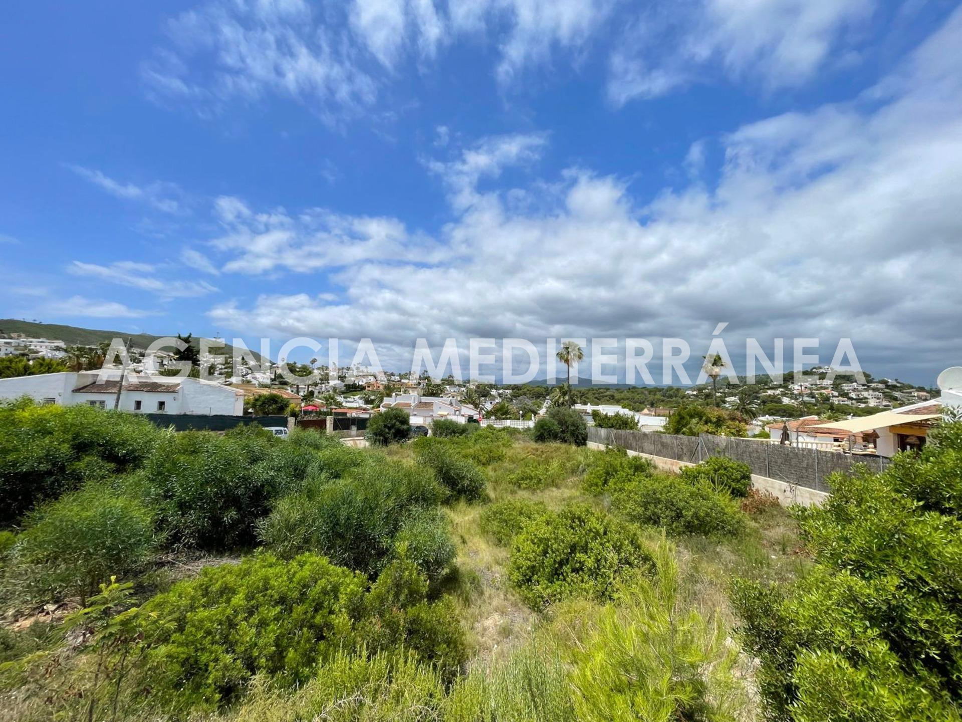Parcela Urbanizable en Venta en Pinosol, Jávea – 1.300 m2 - foto 3