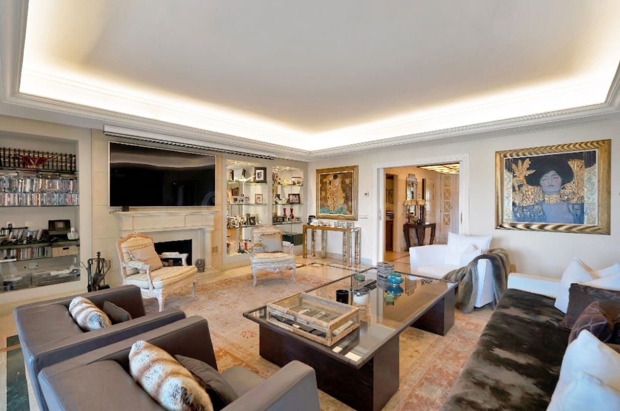 Exclusive Luxury Apartment in Lomas de Sierra Blanca, Marbel - foto 4